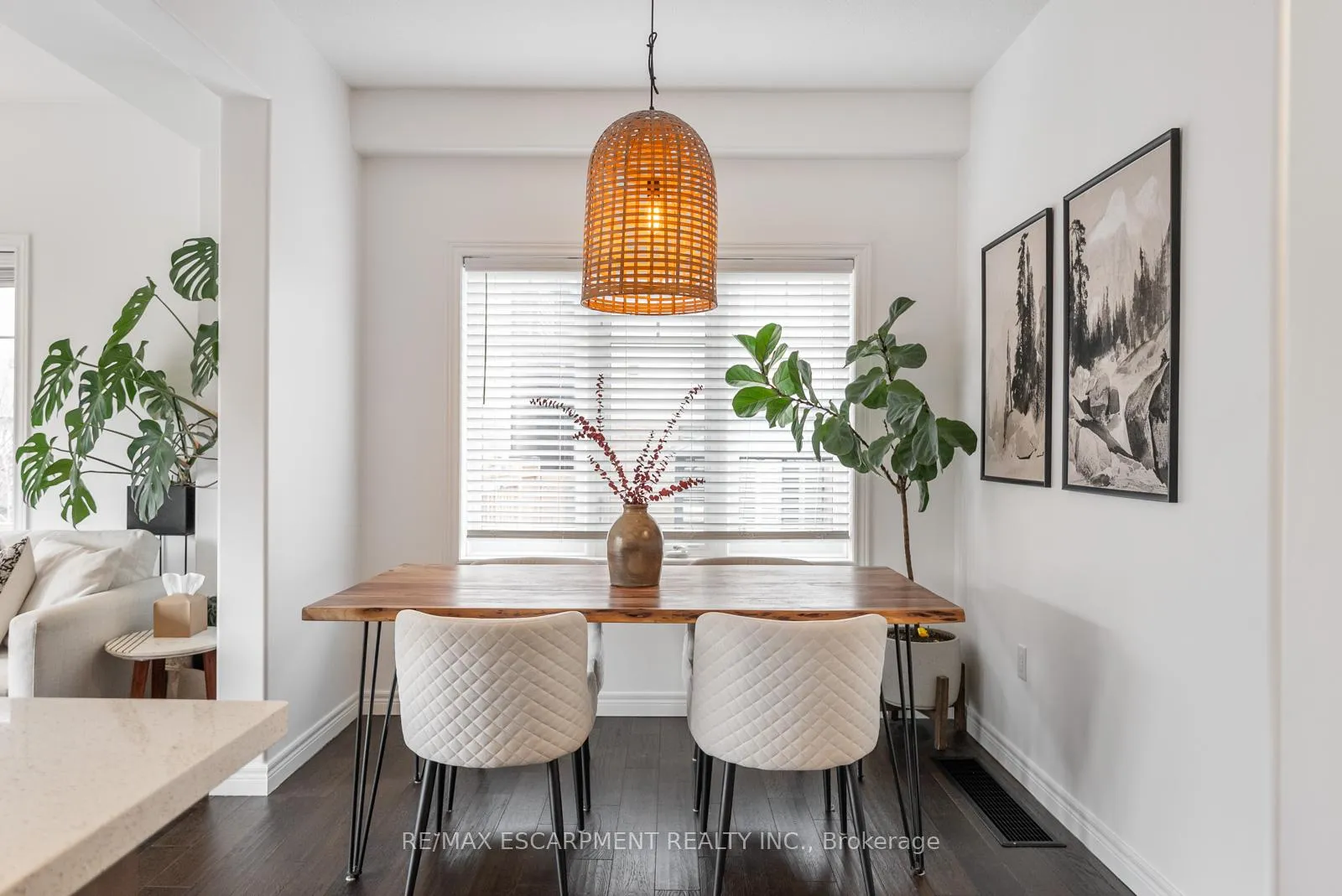 Photo 20 of 69 John Frederick Drive, Hamilton, Meadowlands — HOMEH