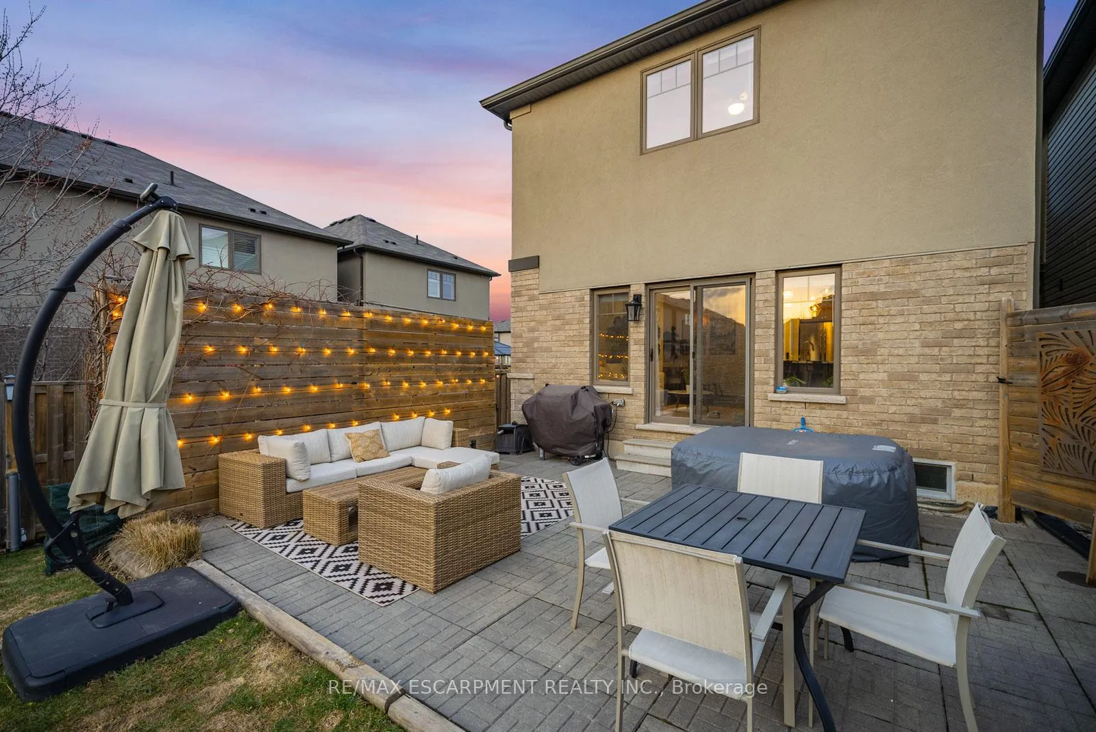 Photo 47 of 69 John Frederick Drive, Hamilton, Meadowlands — HOMEH