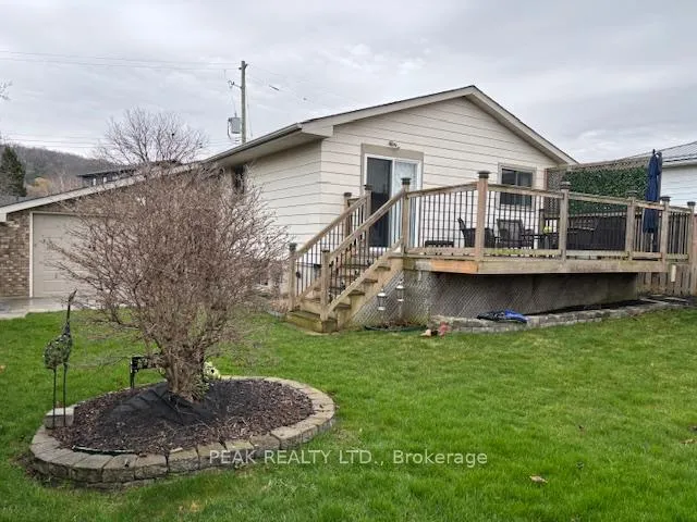 Photo 3 of 197 Hanover Place, Hamilton, Vincent — HOMEH