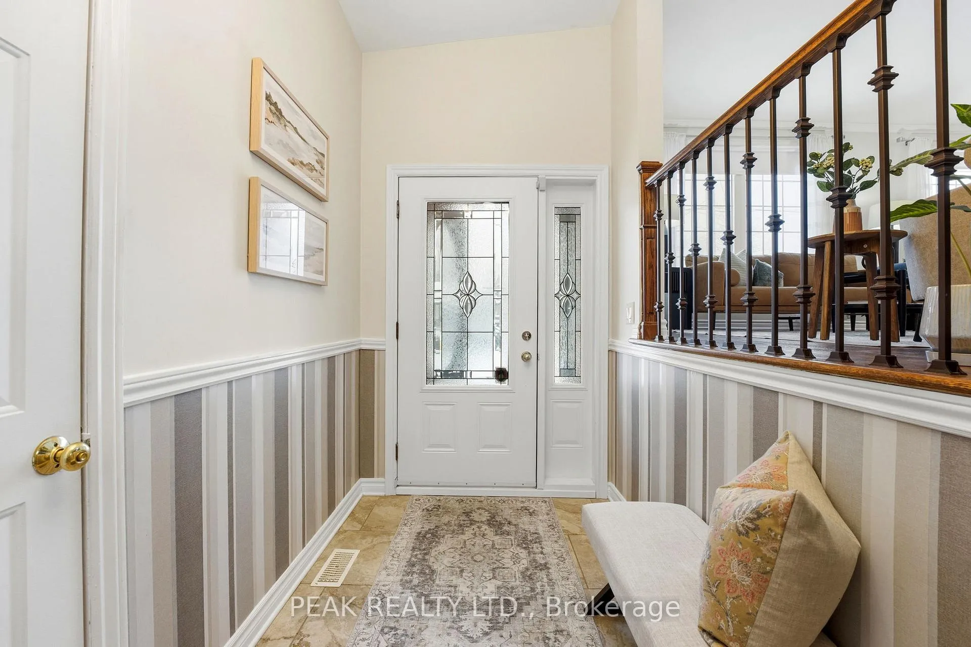 Photo 6 of 197 Hanover Place, Hamilton, Vincent — HOMEH