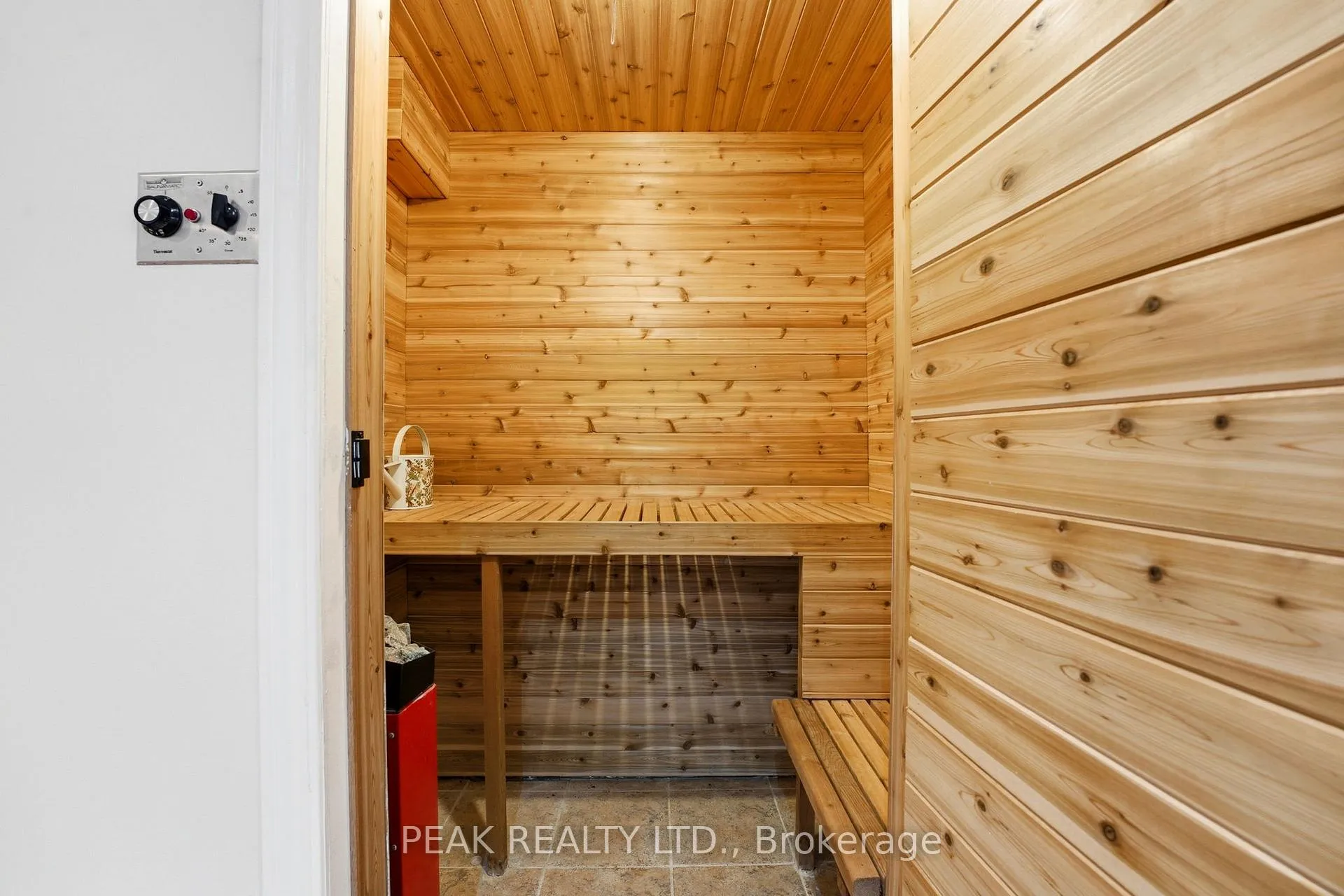 Photo 31 of 197 Hanover Place, Hamilton, Vincent — HOMEH