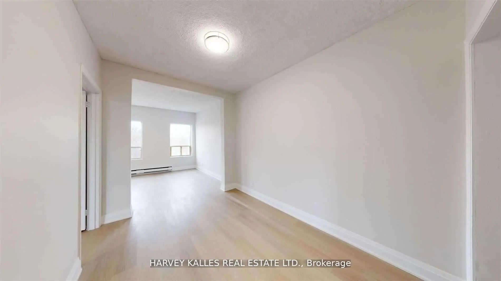Photo 4 of Unit 7, 98 Northcliffe Boulevard, Toronto, Oakwood Village — HOMEH