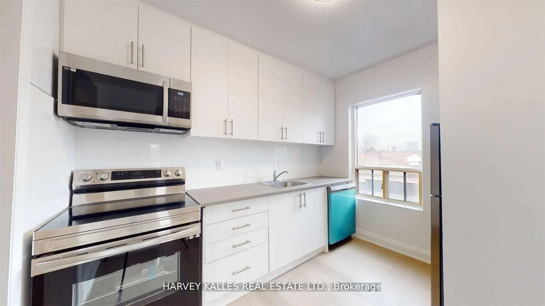 Photo 7 of Unit 7, 98 Northcliffe Boulevard, Toronto, Oakwood Village — HOMEH