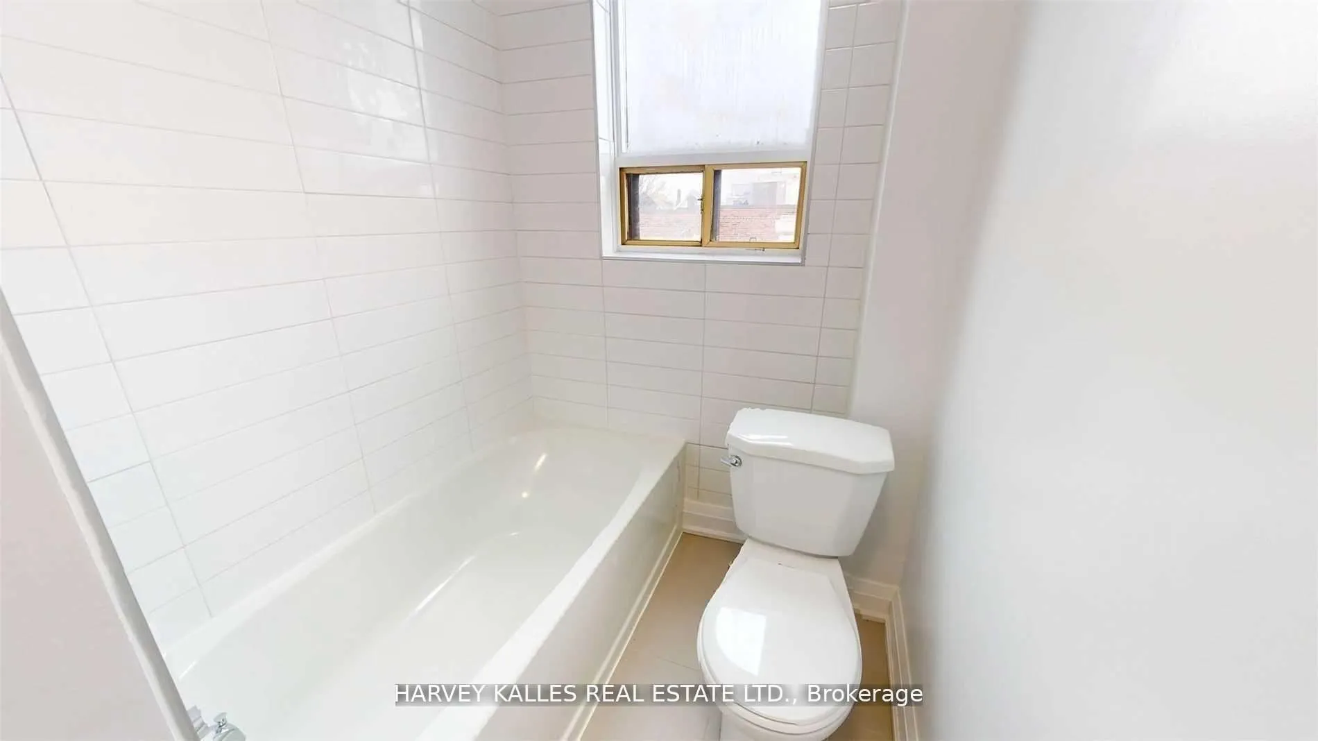 Photo 14 of Unit 7, 98 Northcliffe Boulevard, Toronto, Oakwood Village — HOMEH