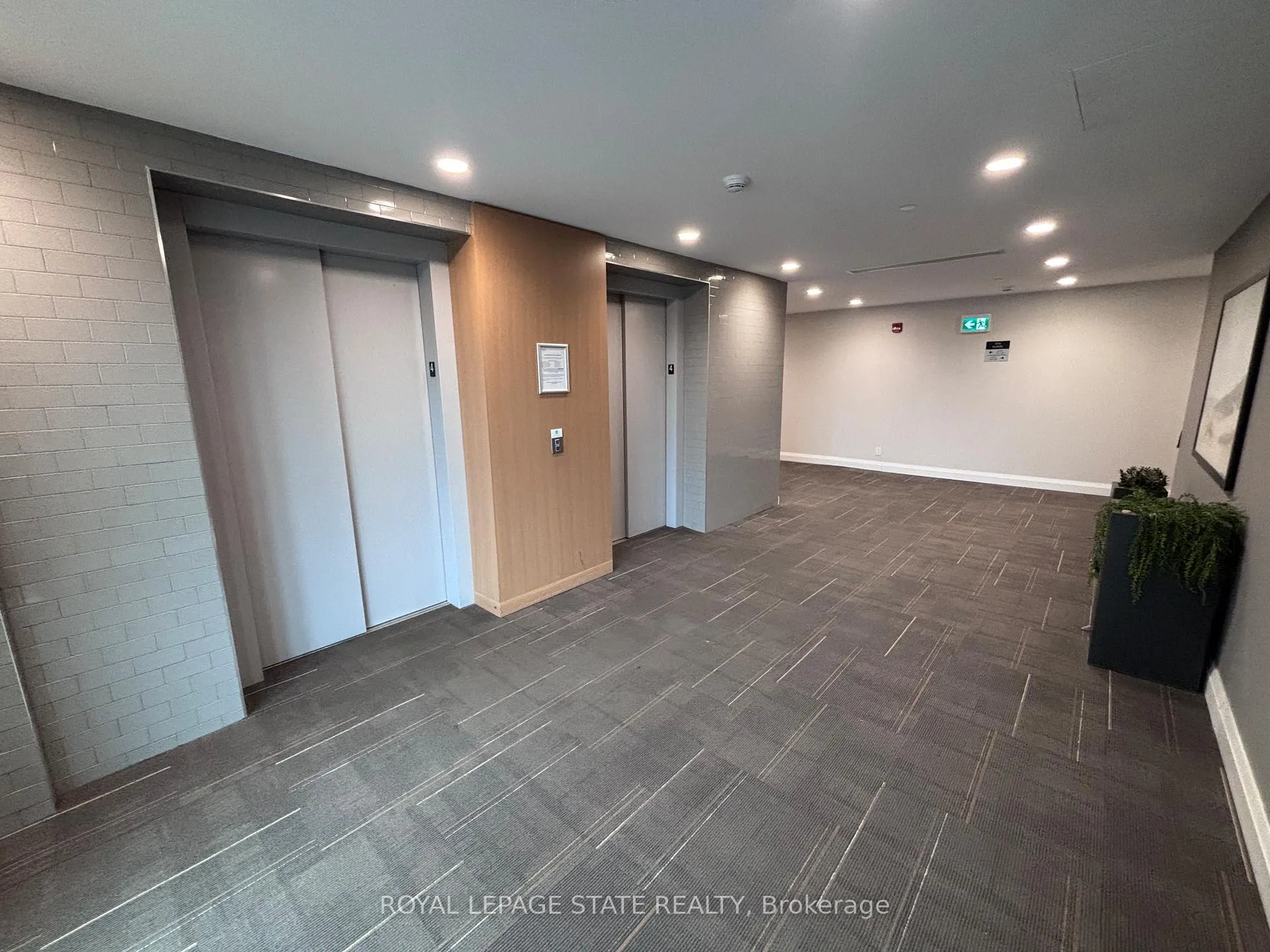 Photo 2 of Unit 417, 128 Grovewood Common, Oakville, Glenorchy — HOMEH