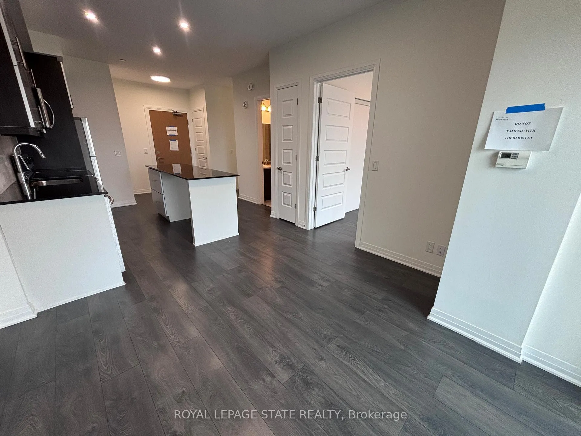 Photo 5 of Unit 417, 128 Grovewood Common, Oakville, Glenorchy — HOMEH