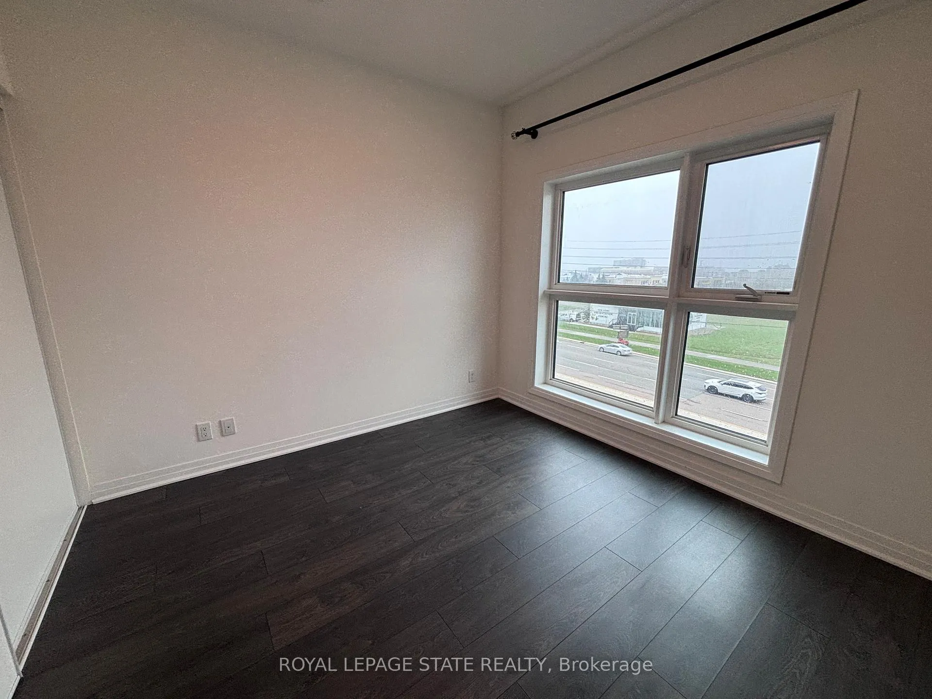 Photo 9 of Unit 417, 128 Grovewood Common, Oakville, Glenorchy — HOMEH