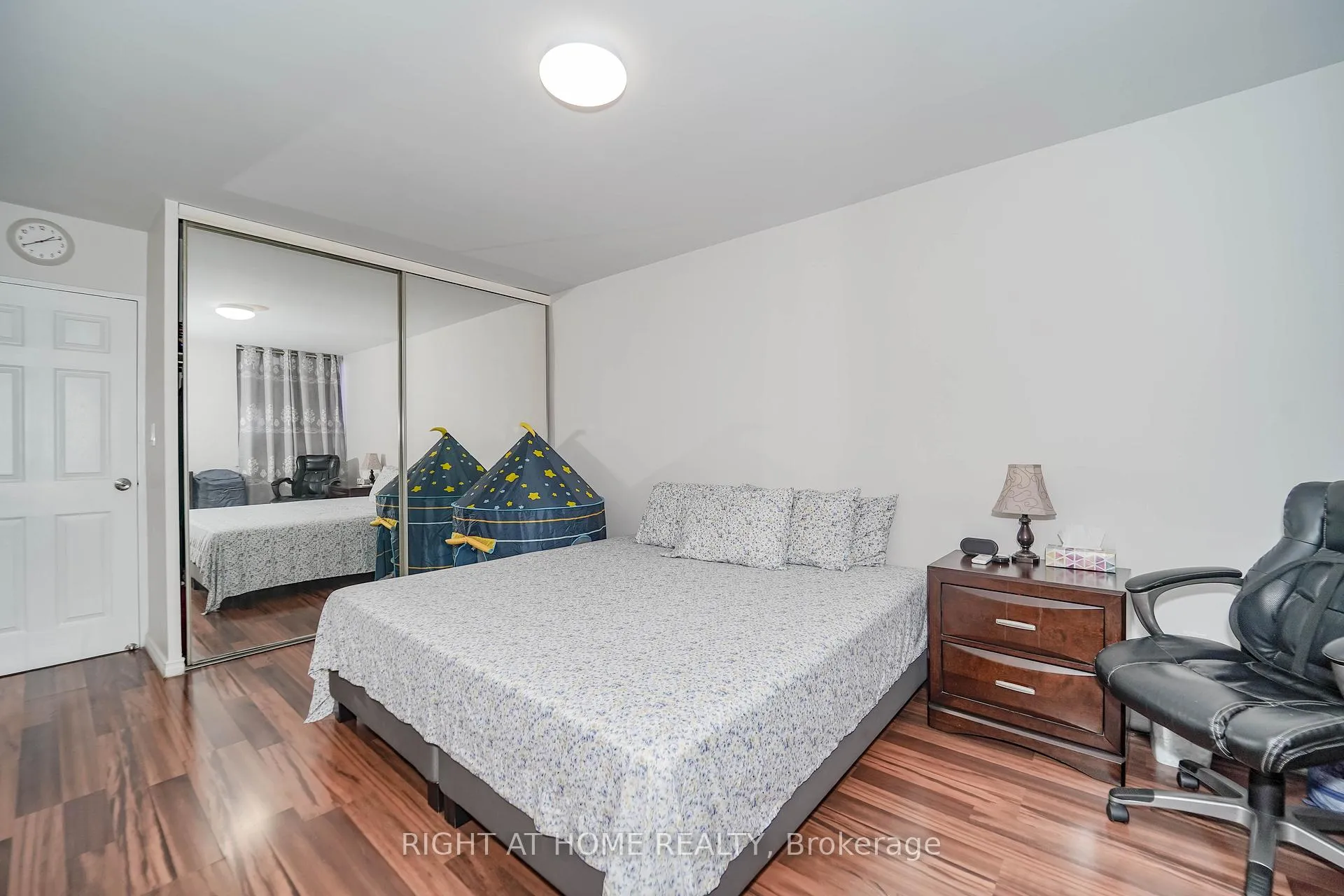 Photo 29 of Unit 1611, 1 Massey Square, Toronto, Crescent Town — HOMEH