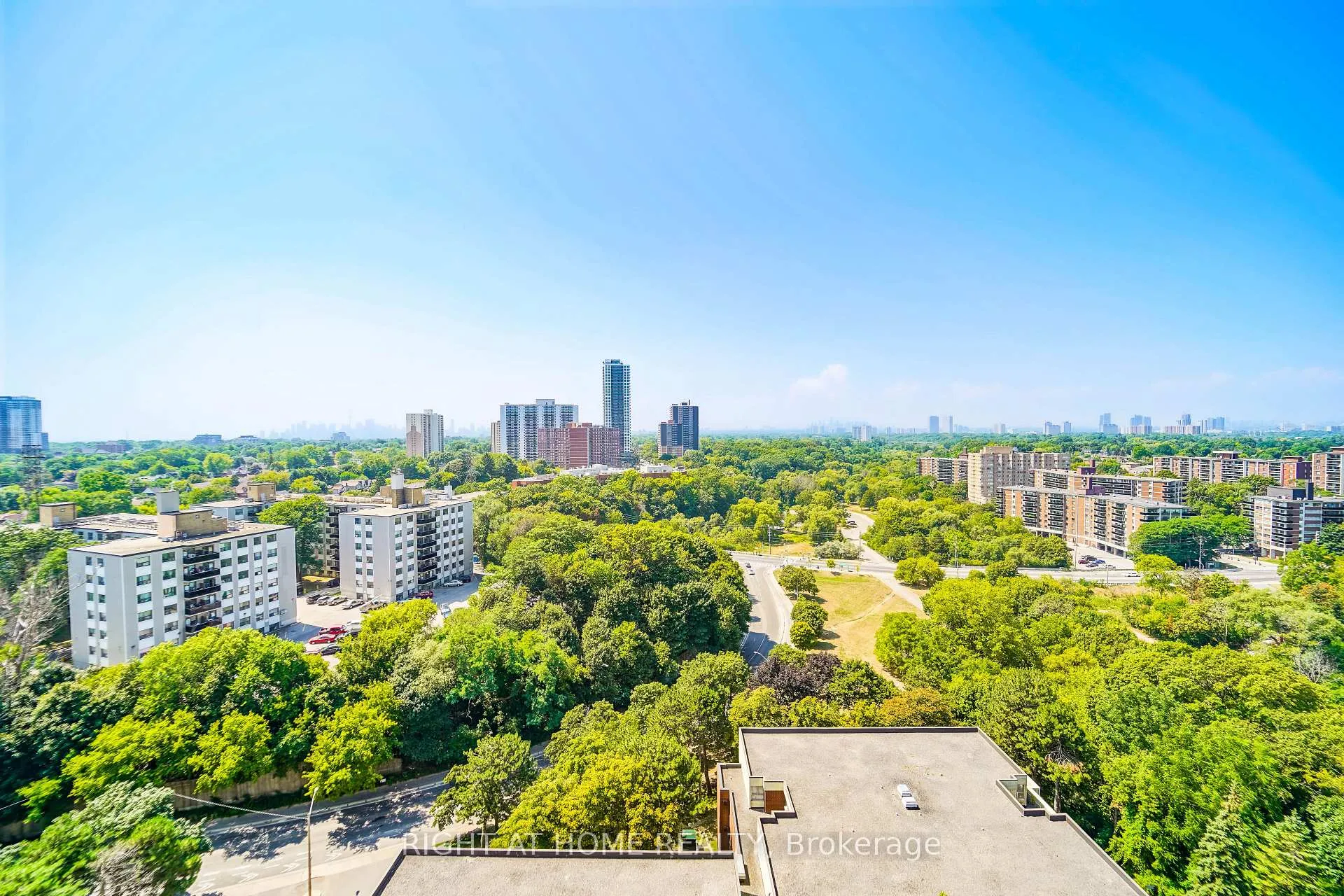 Photo 34 of Unit 1611, 1 Massey Square, Toronto, Crescent Town — HOMEH