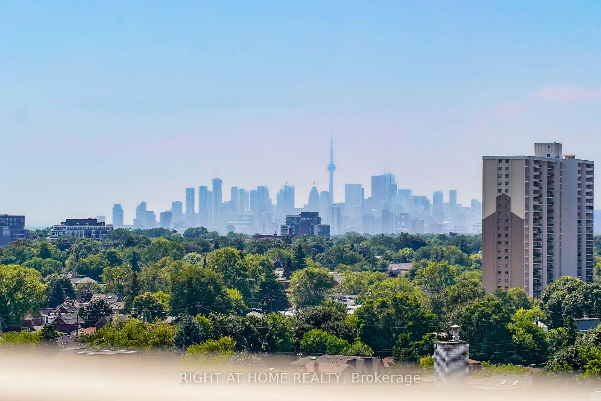 Photo 35 of Unit 1611, 1 Massey Square, Toronto, Crescent Town — HOMEH