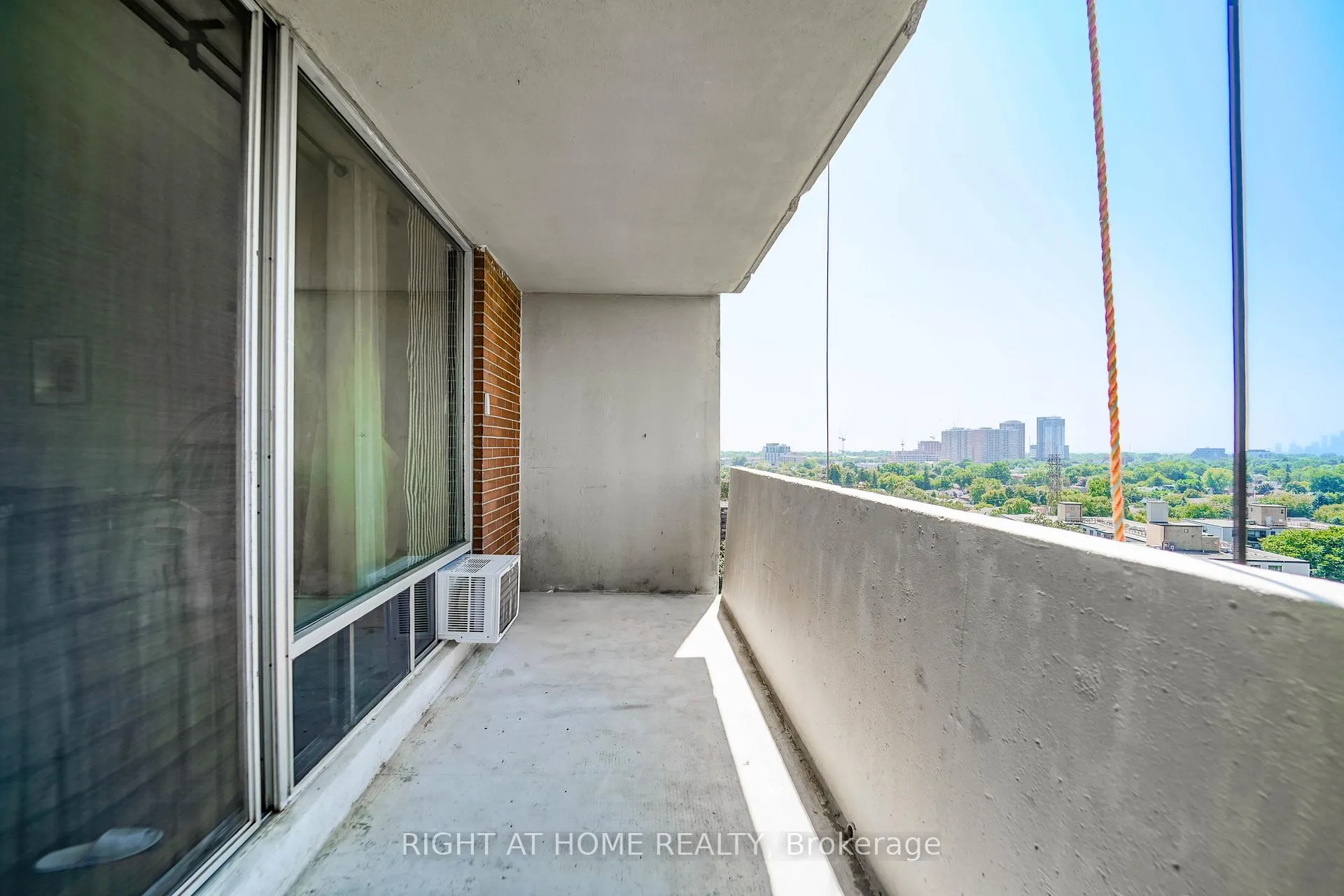 Photo 45 of Unit 1611, 1 Massey Square, Toronto, Crescent Town — HOMEH