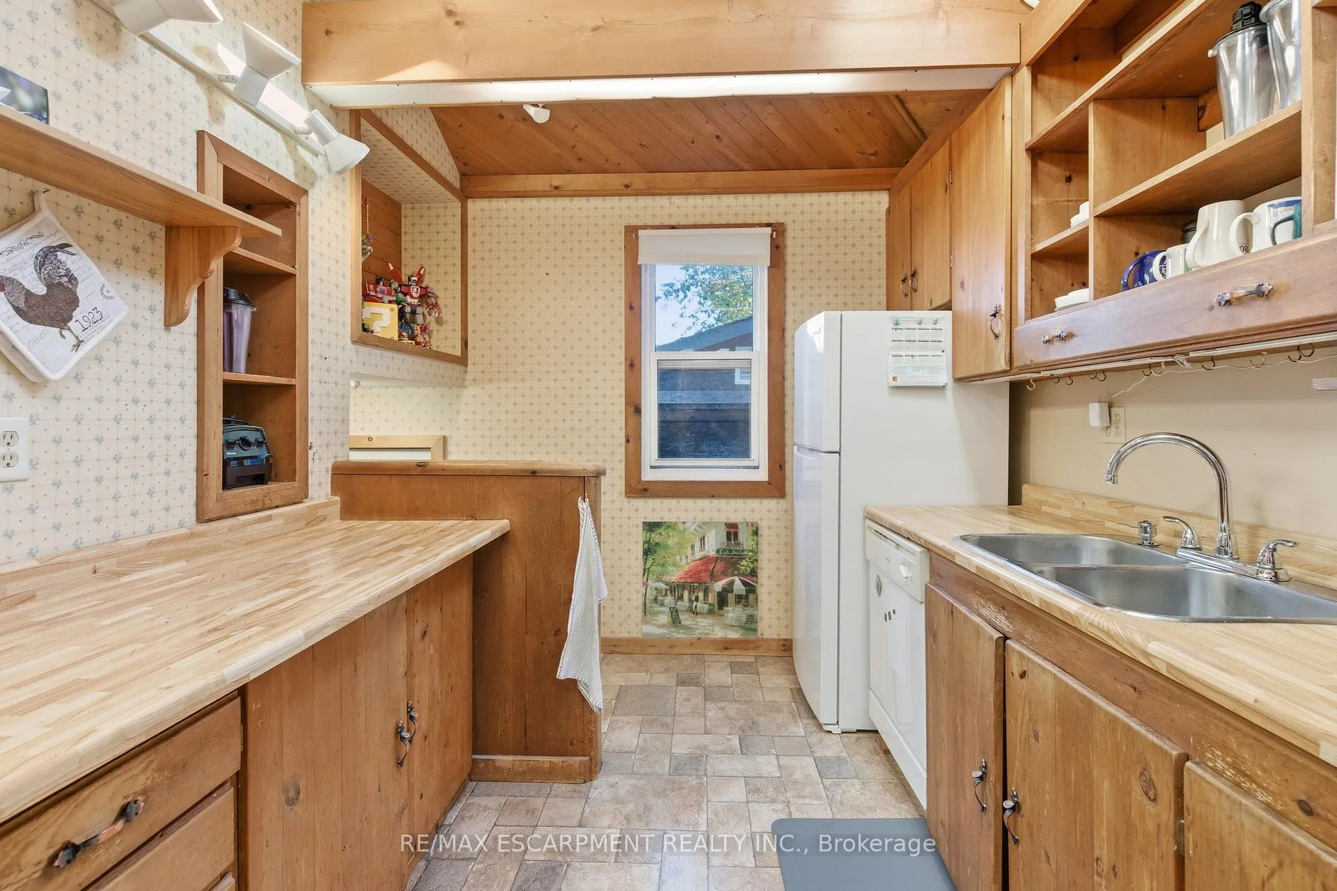 Photo 16 of 267 Thayer Avenue, Hamilton, Inch Park — HOMEH