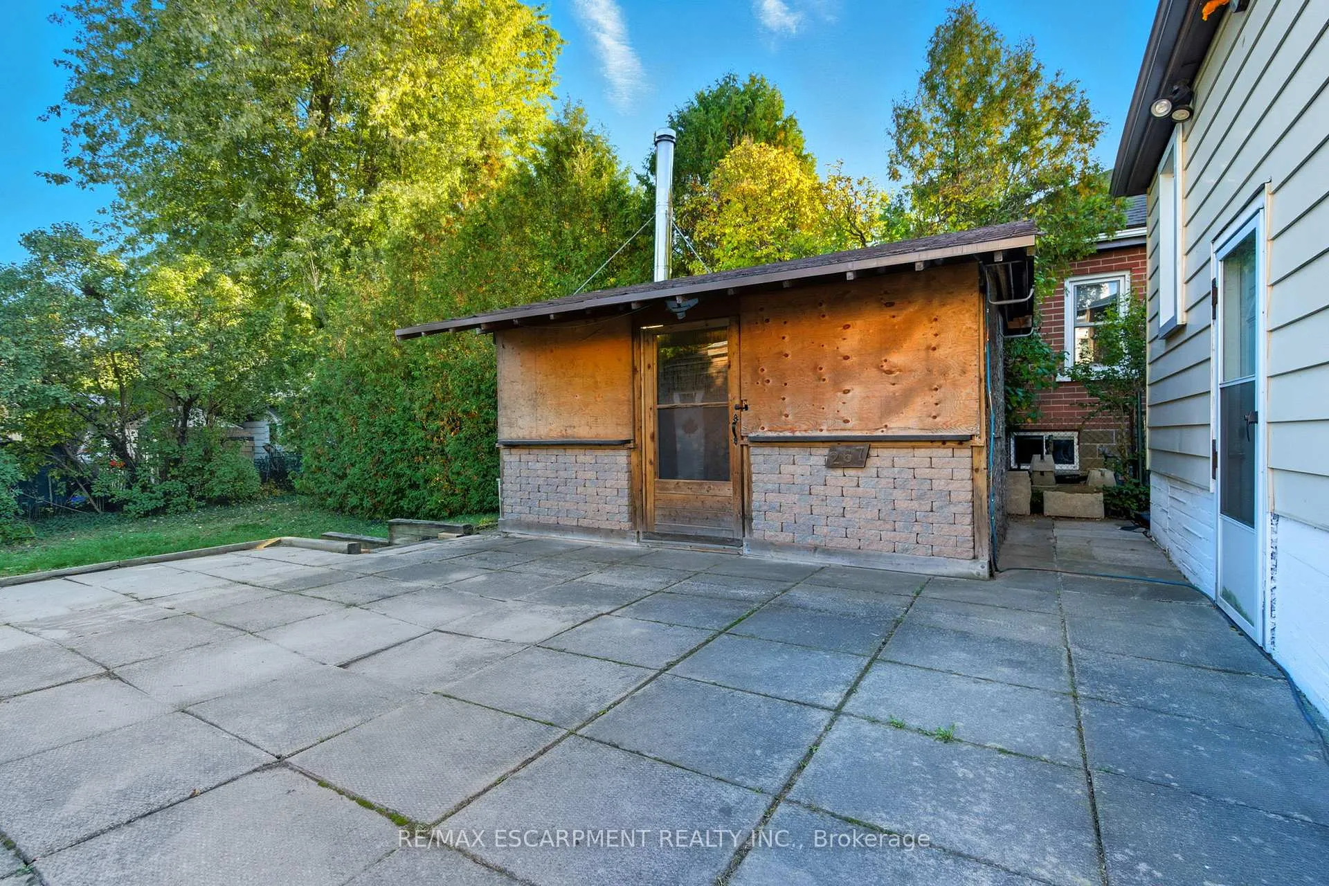 Photo 30 of 267 Thayer Avenue, Hamilton, Inch Park — HOMEH