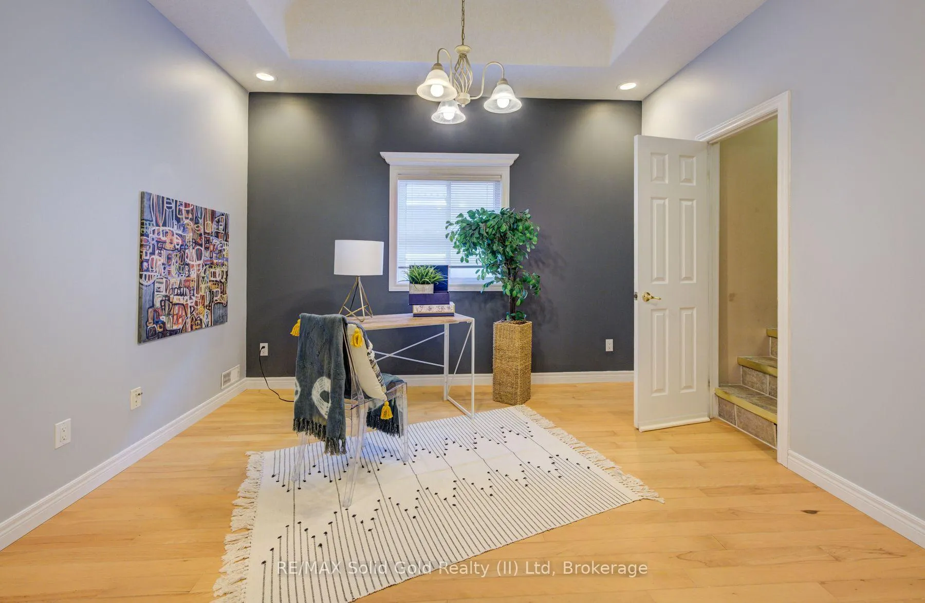 Photo 20 of 2 Smetana Drive, Kitchener — HOMEH