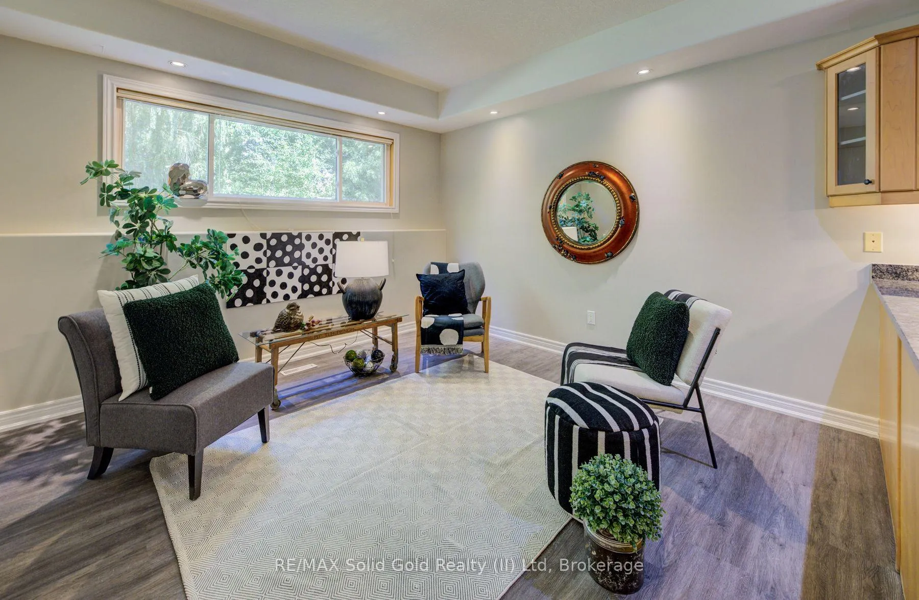 Photo 32 of 2 Smetana Drive, Kitchener — HOMEH