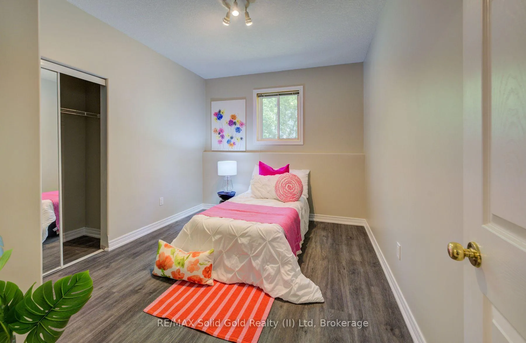 Photo 36 of 2 Smetana Drive, Kitchener — HOMEH