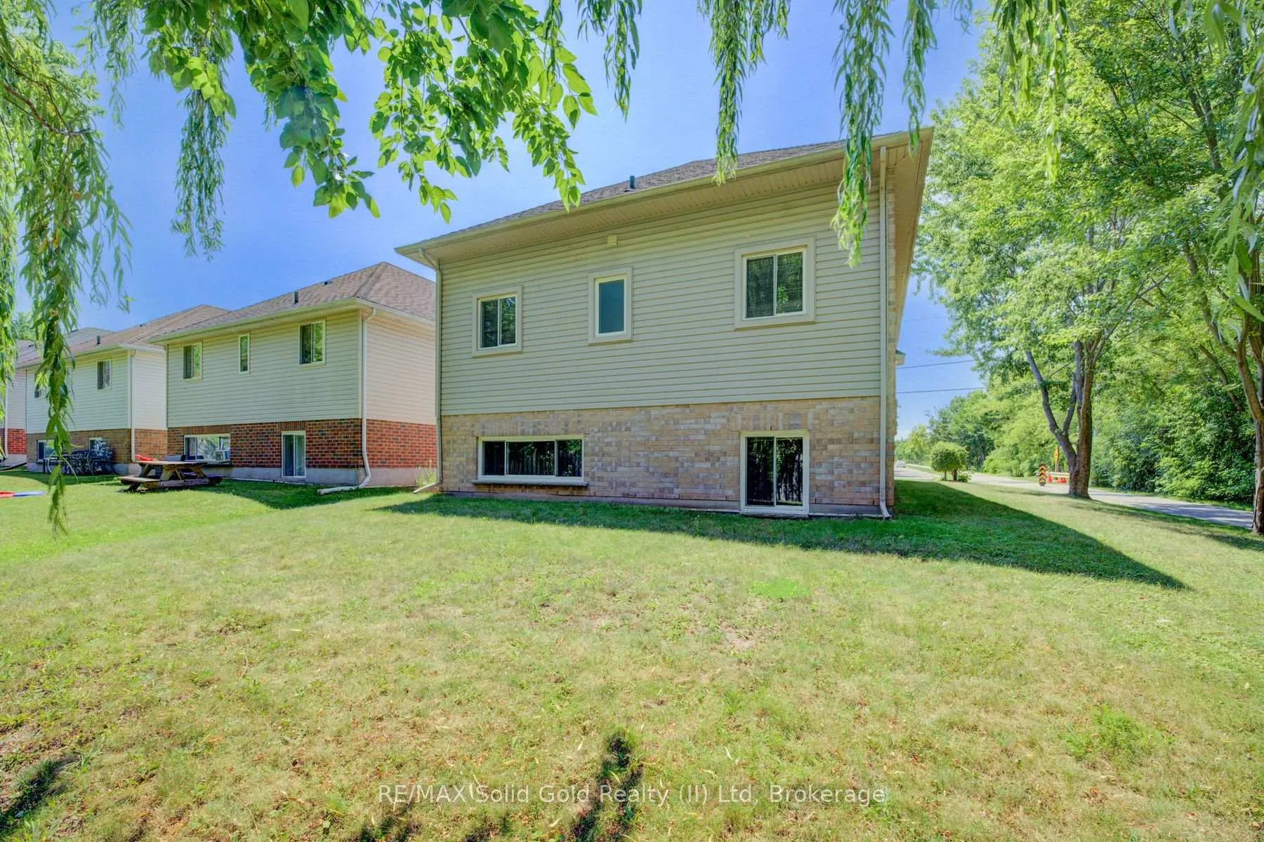Photo 44 of 2 Smetana Drive, Kitchener — HOMEH