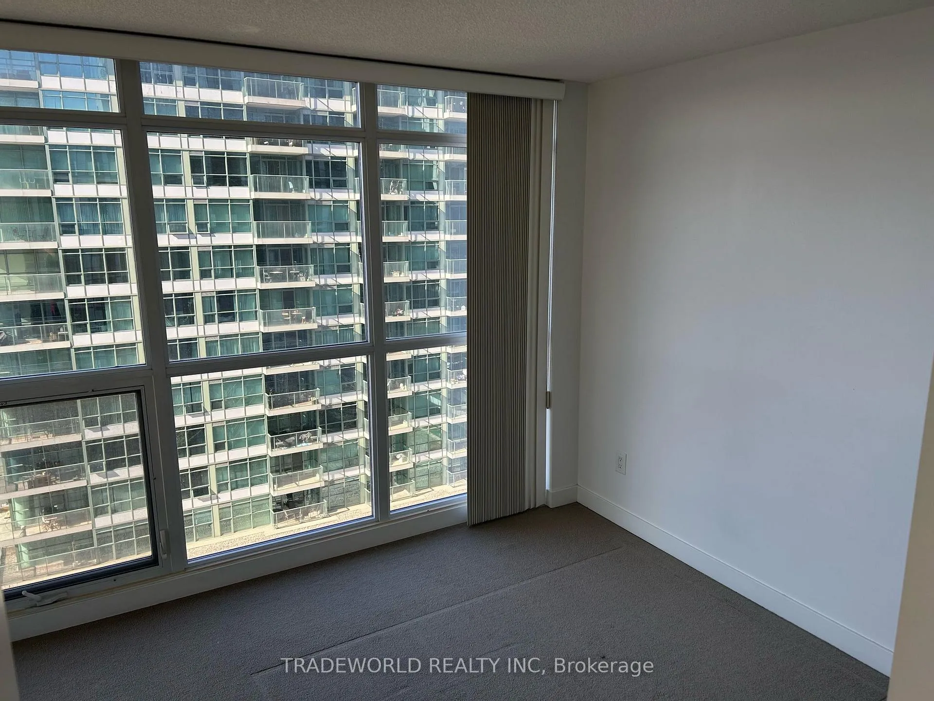 Photo 9 of Unit 1009 A, 19 Singer Court, North York, Bayview Village — HOMEH
