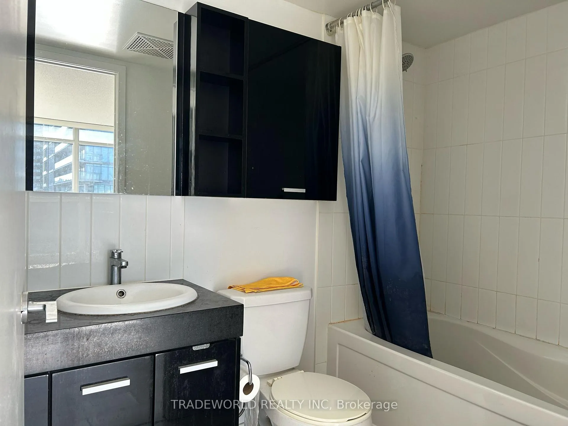 Photo 10 of Unit 1009 A, 19 Singer Court, North York, Bayview Village — HOMEH
