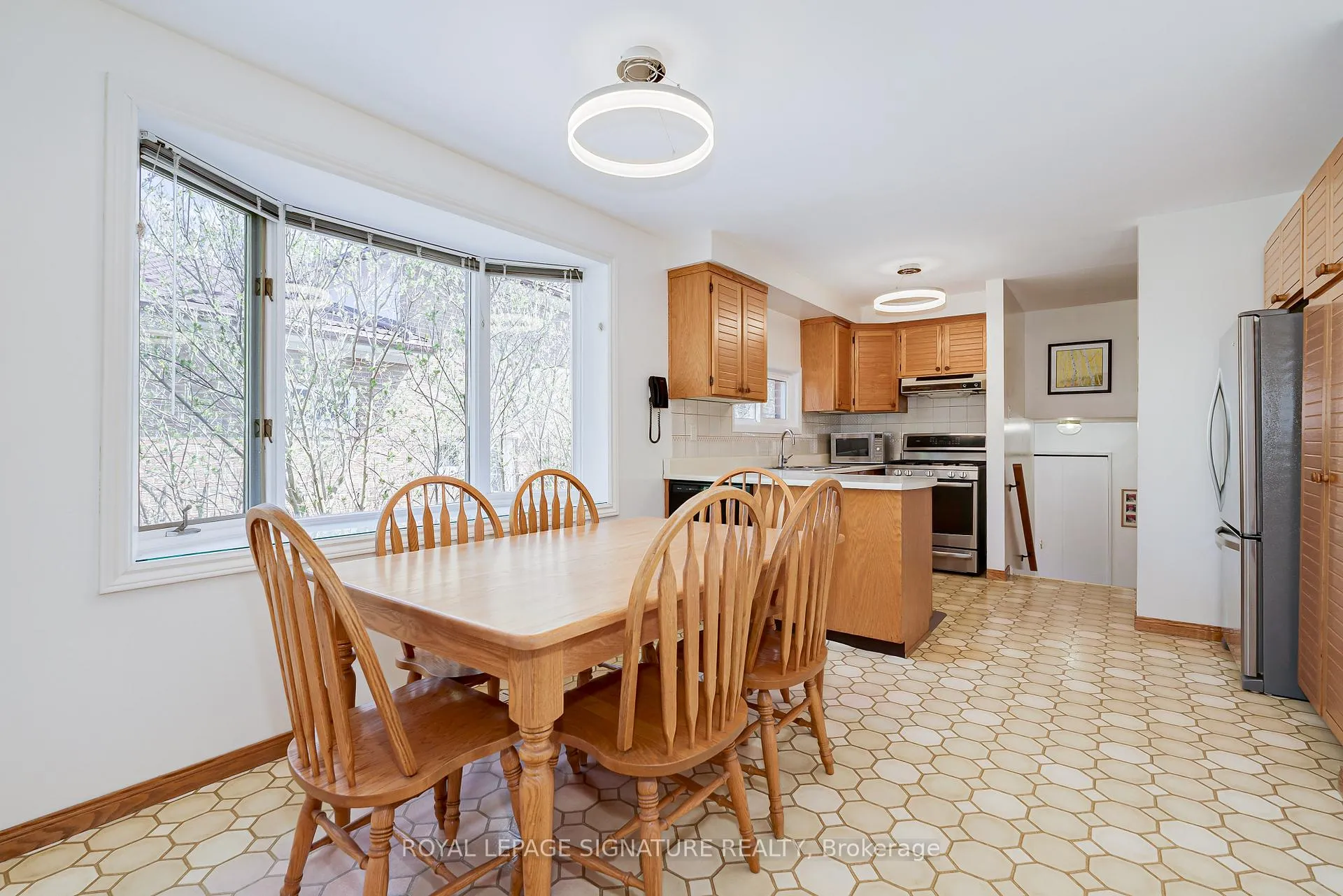 Photo 11 of 44 Harrington Crescent, North York, Bayview Woods-Steeles — HOMEH