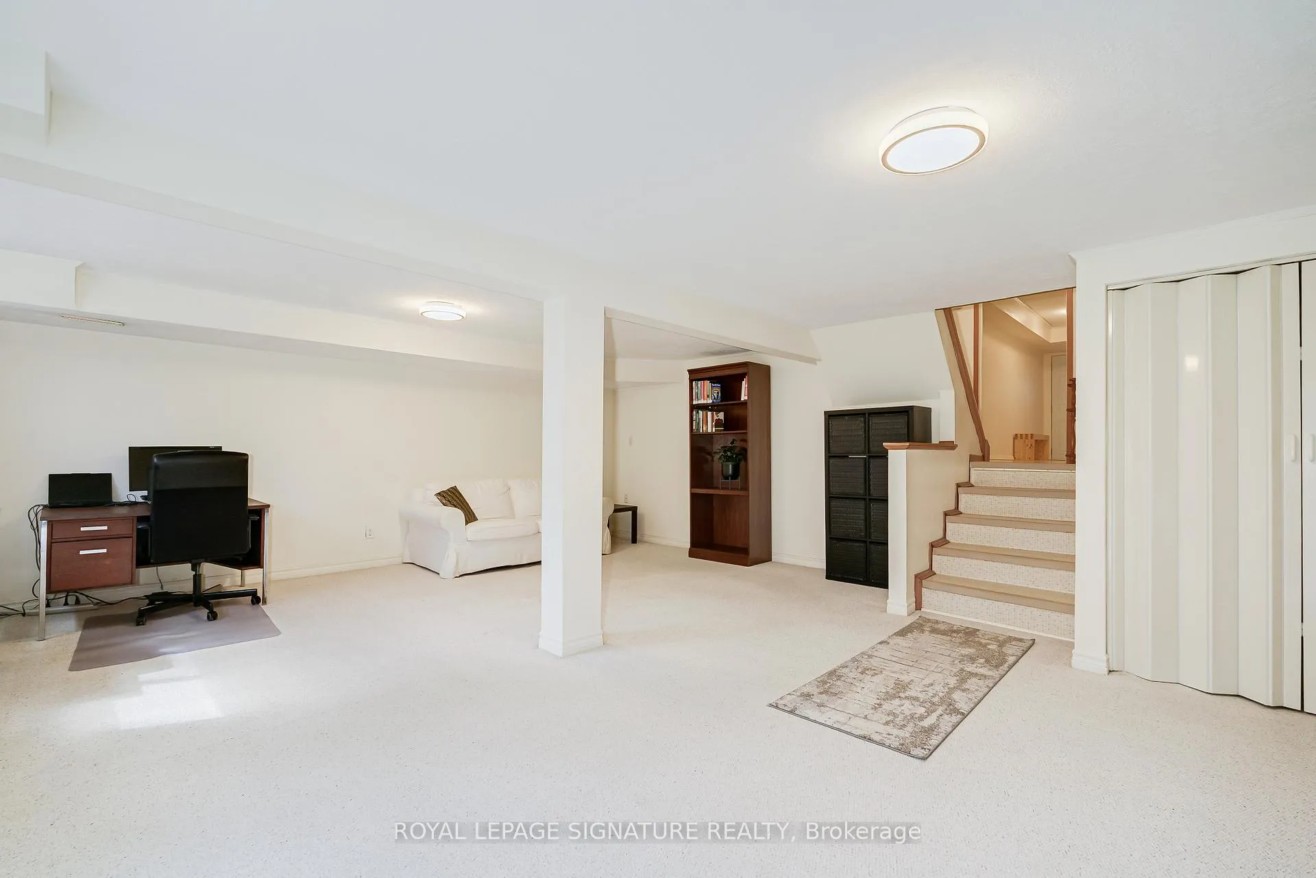 Photo 29 of 44 Harrington Crescent, North York, Bayview Woods-Steeles — HOMEH