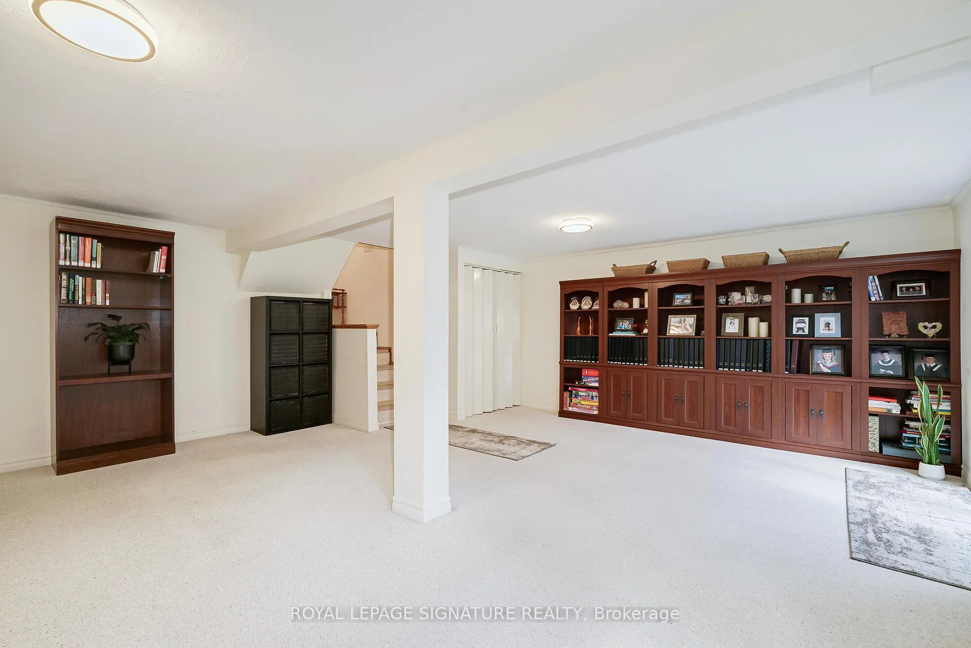 Photo 32 of 44 Harrington Crescent, North York, Bayview Woods-Steeles — HOMEH