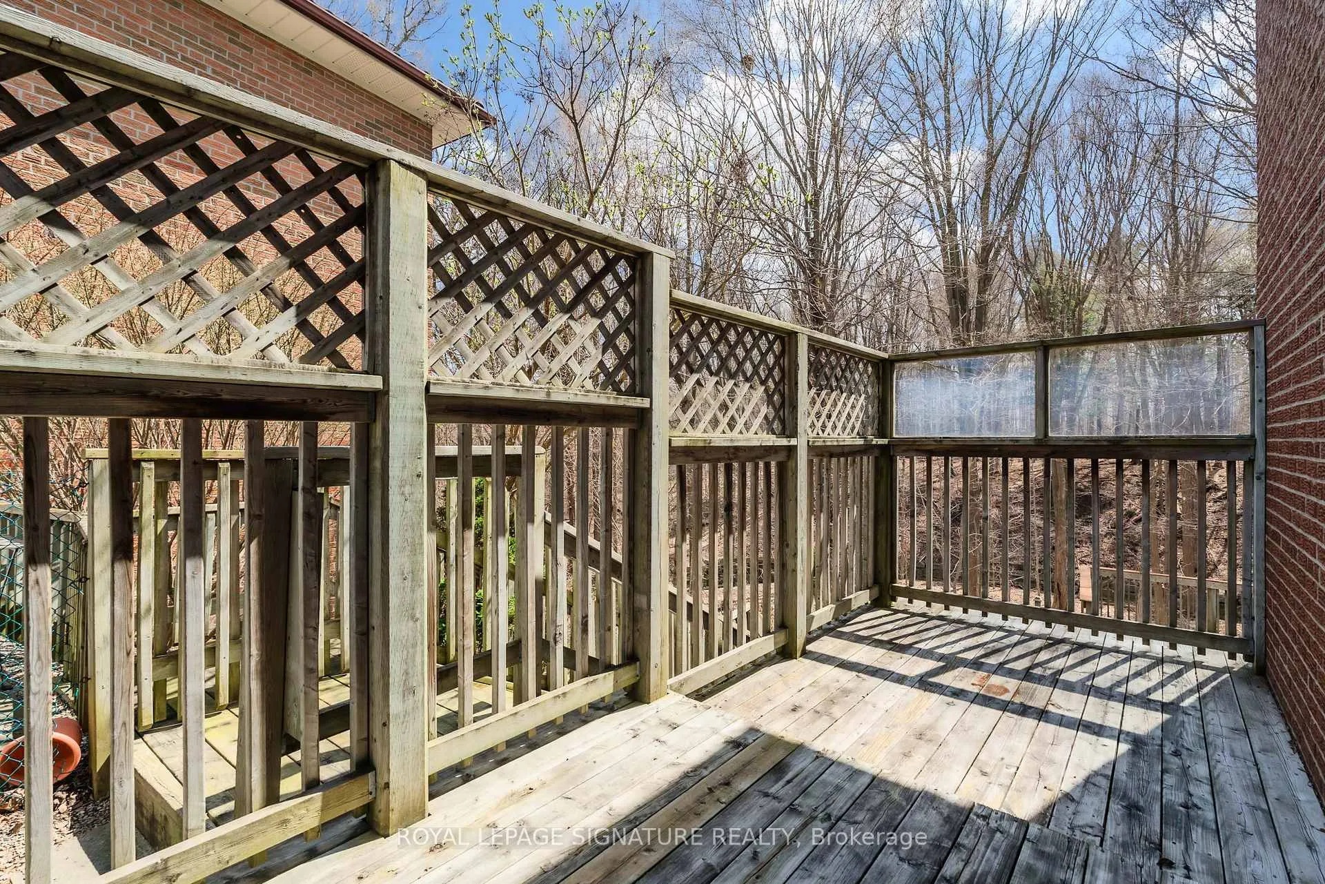 Photo 37 of 44 Harrington Crescent, North York, Bayview Woods-Steeles — HOMEH