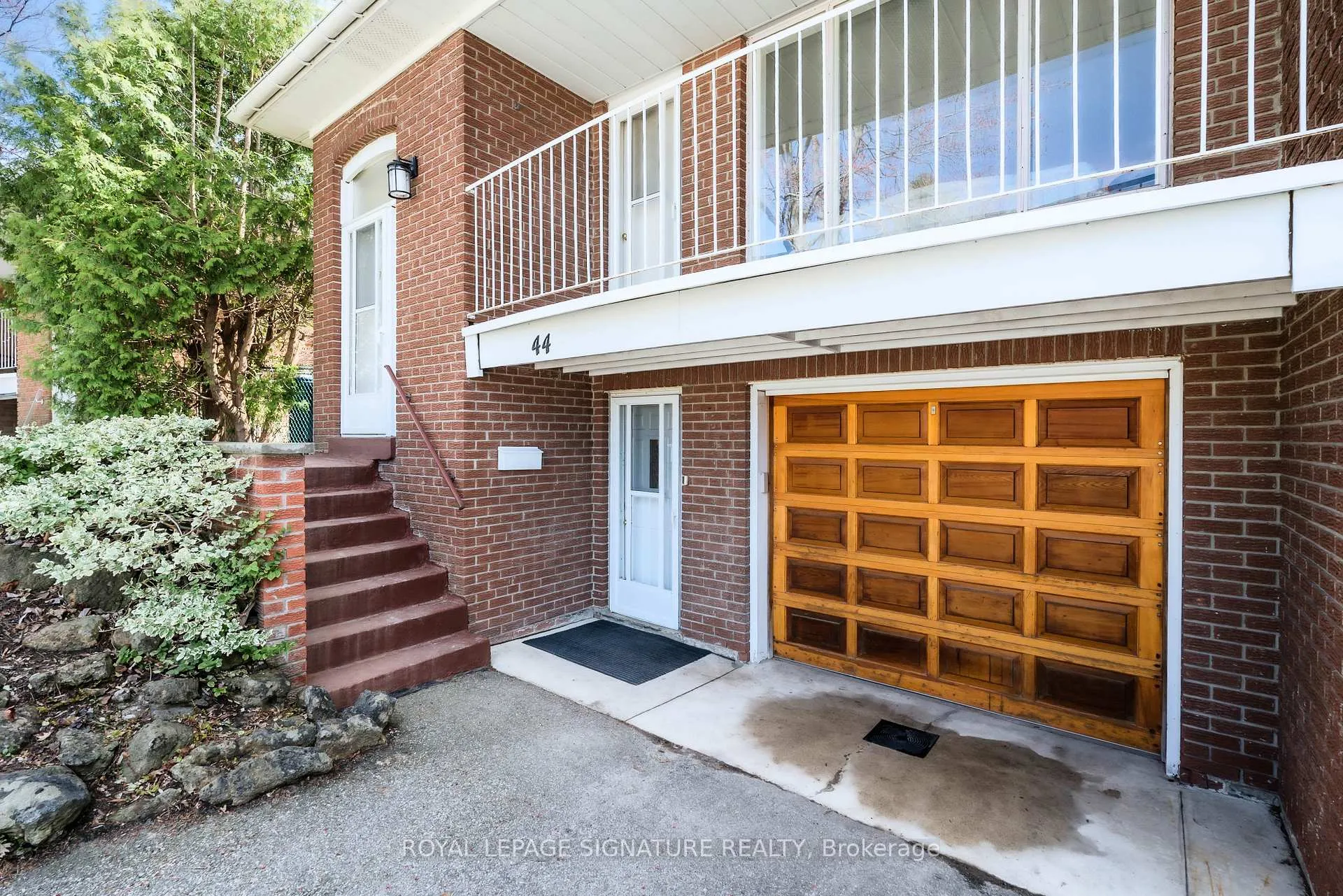 Photo 46 of 44 Harrington Crescent, North York, Bayview Woods-Steeles — HOMEH
