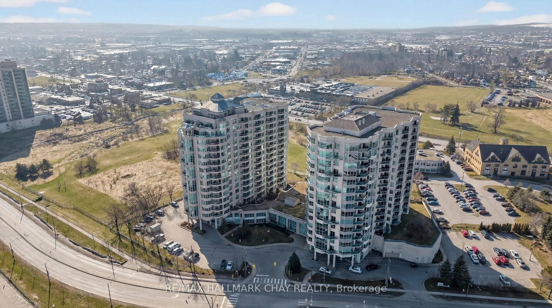 Front of Unit 1205, 2 Toronto Street