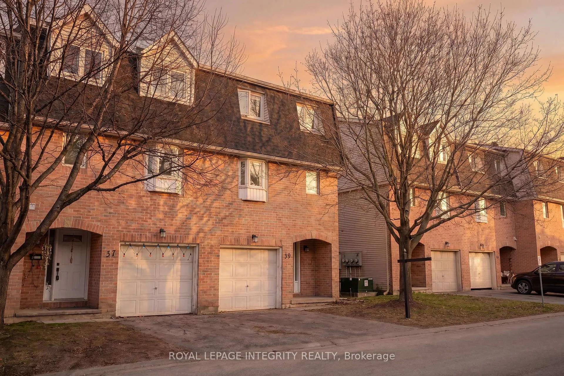 Photo 1 of 39 Lightfoot Place, Ottawa, Kanata - Katimavik — HOMEH