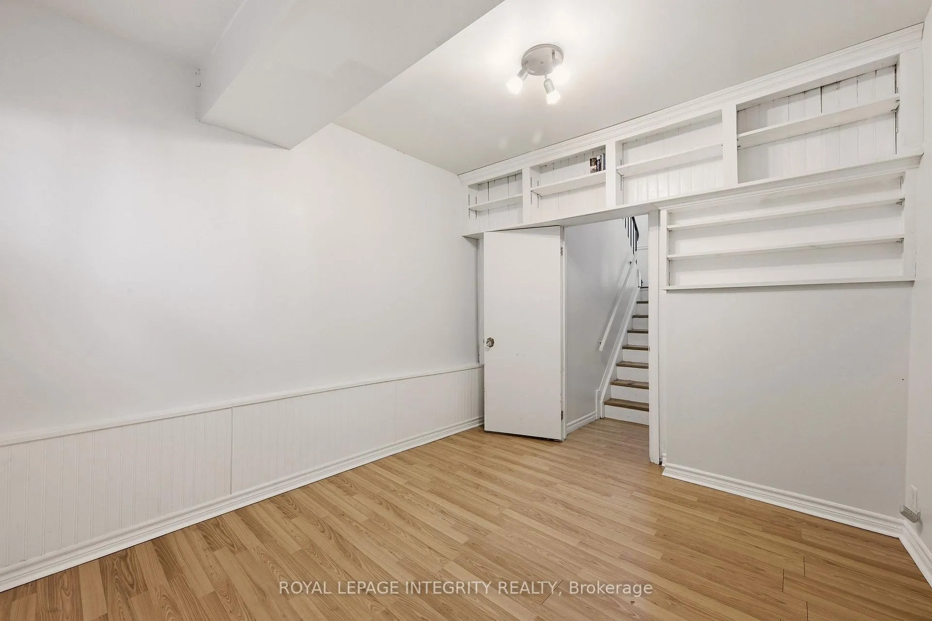 Photo 31 of 39 Lightfoot Place, Ottawa, Kanata - Katimavik — HOMEH