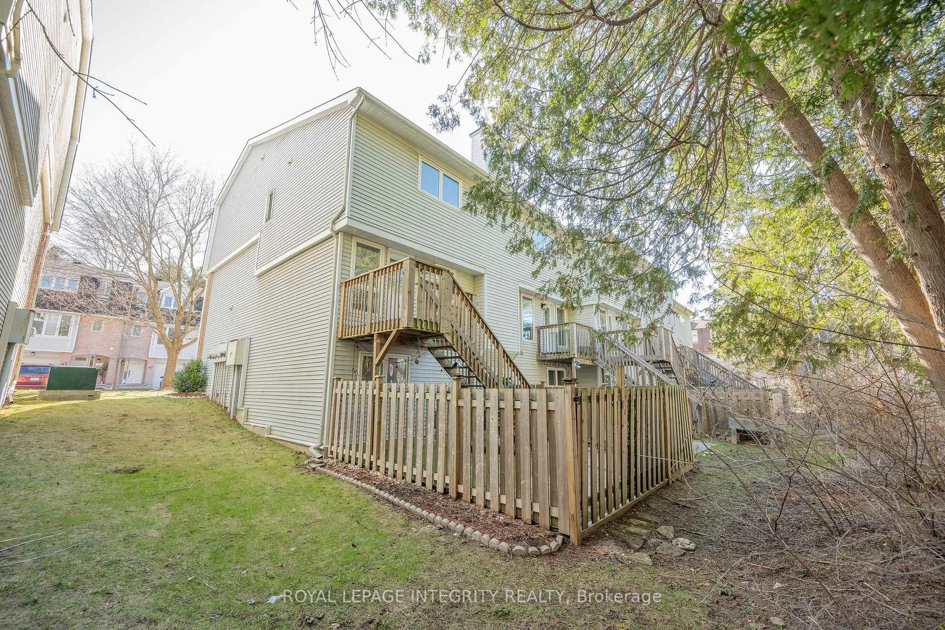 Photo 37 of 39 Lightfoot Place, Ottawa, Kanata - Katimavik — HOMEH