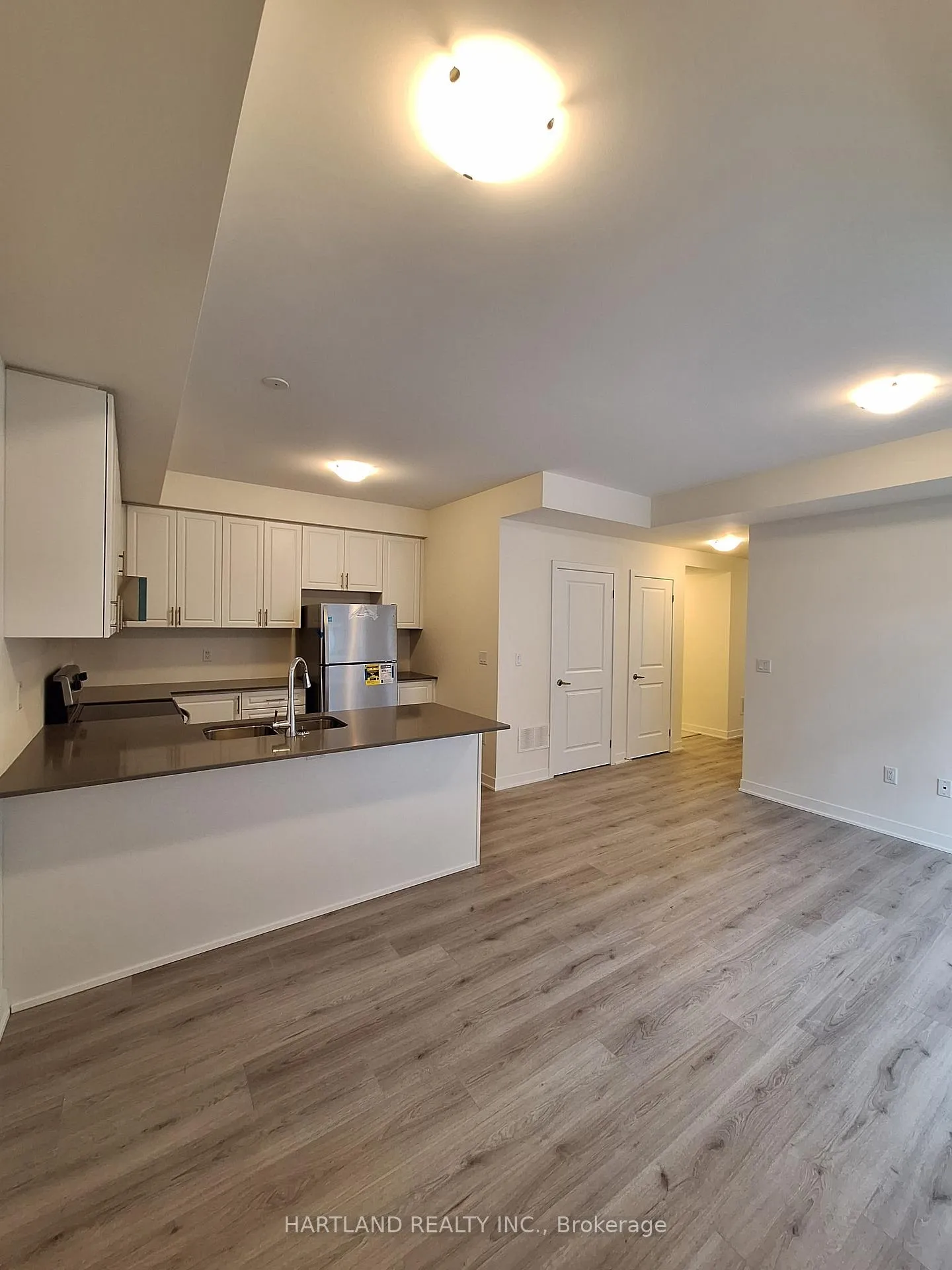 Photo 5 of Unit 1303, 1695 Dersan Street, Pickering, Duffin Heights — HOMEH