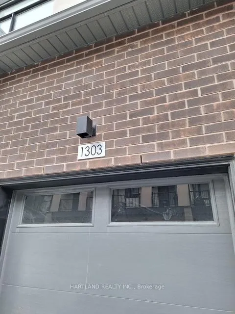 Photo 10 of Unit 1303, 1695 Dersan Street, Pickering, Duffin Heights — HOMEH