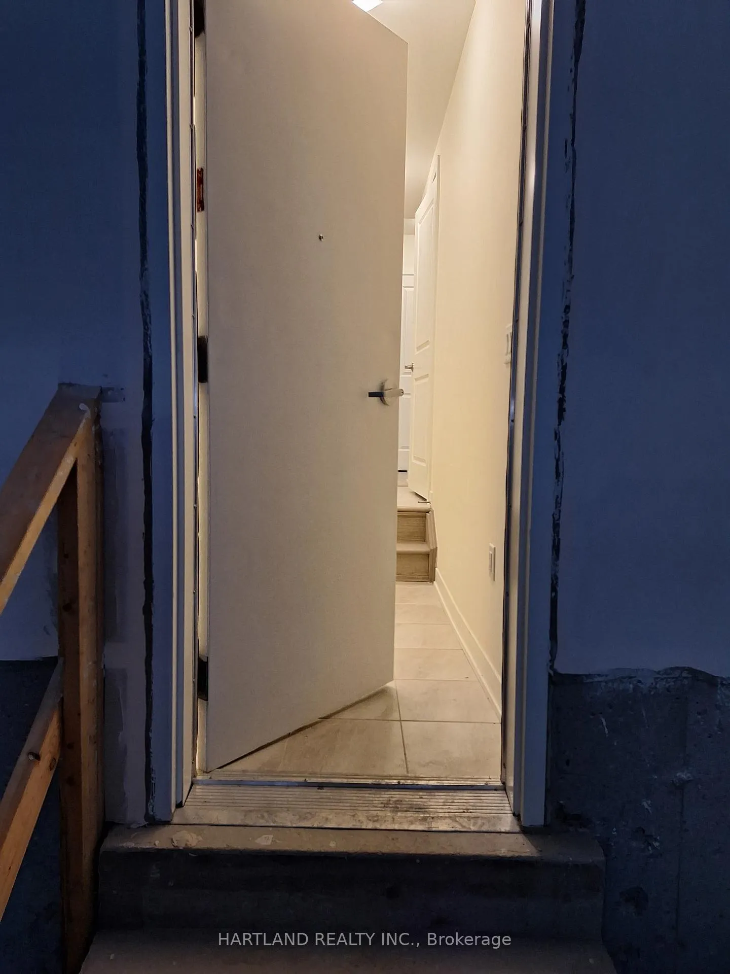 Photo 12 of Unit 1303, 1695 Dersan Street, Pickering, Duffin Heights — HOMEH