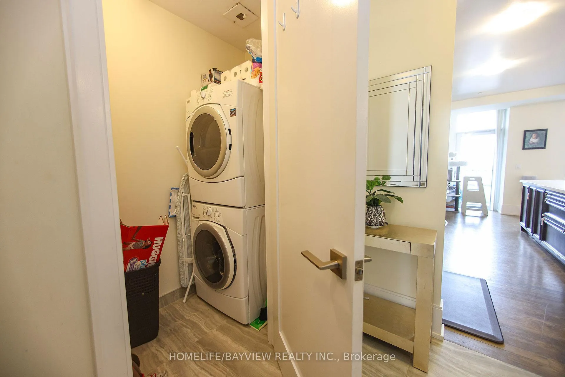Photo 21 of Unit 2614, 70 Roehampton Avenue, Toronto, Mount Pleasant West — HOMEH