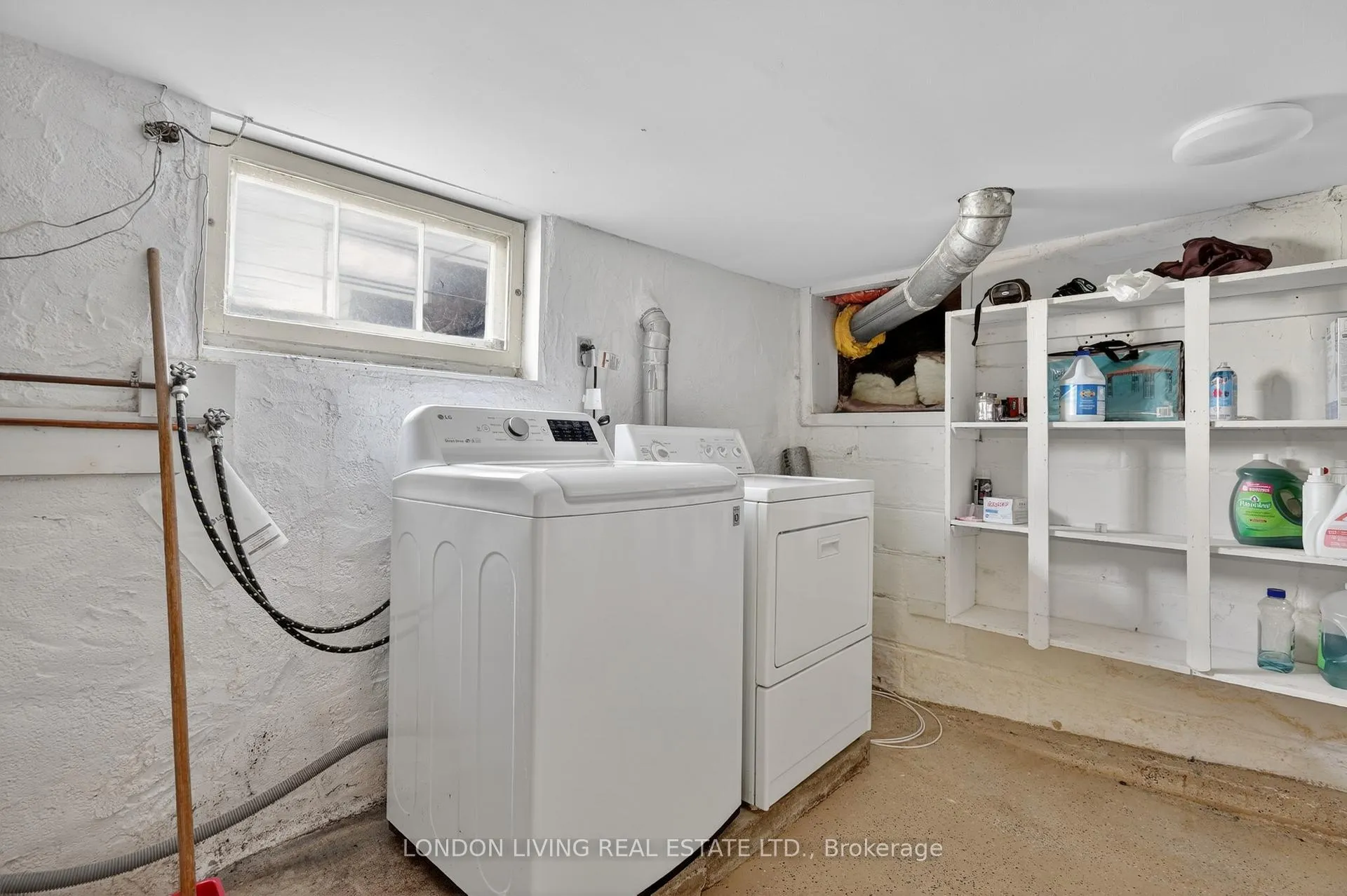 Photo 18 of 141 Bruce Street, London, South F — HOMEH