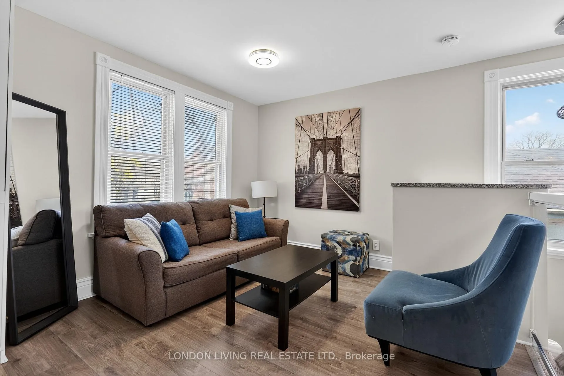 Photo 20 of 141 Bruce Street, London, South F — HOMEH