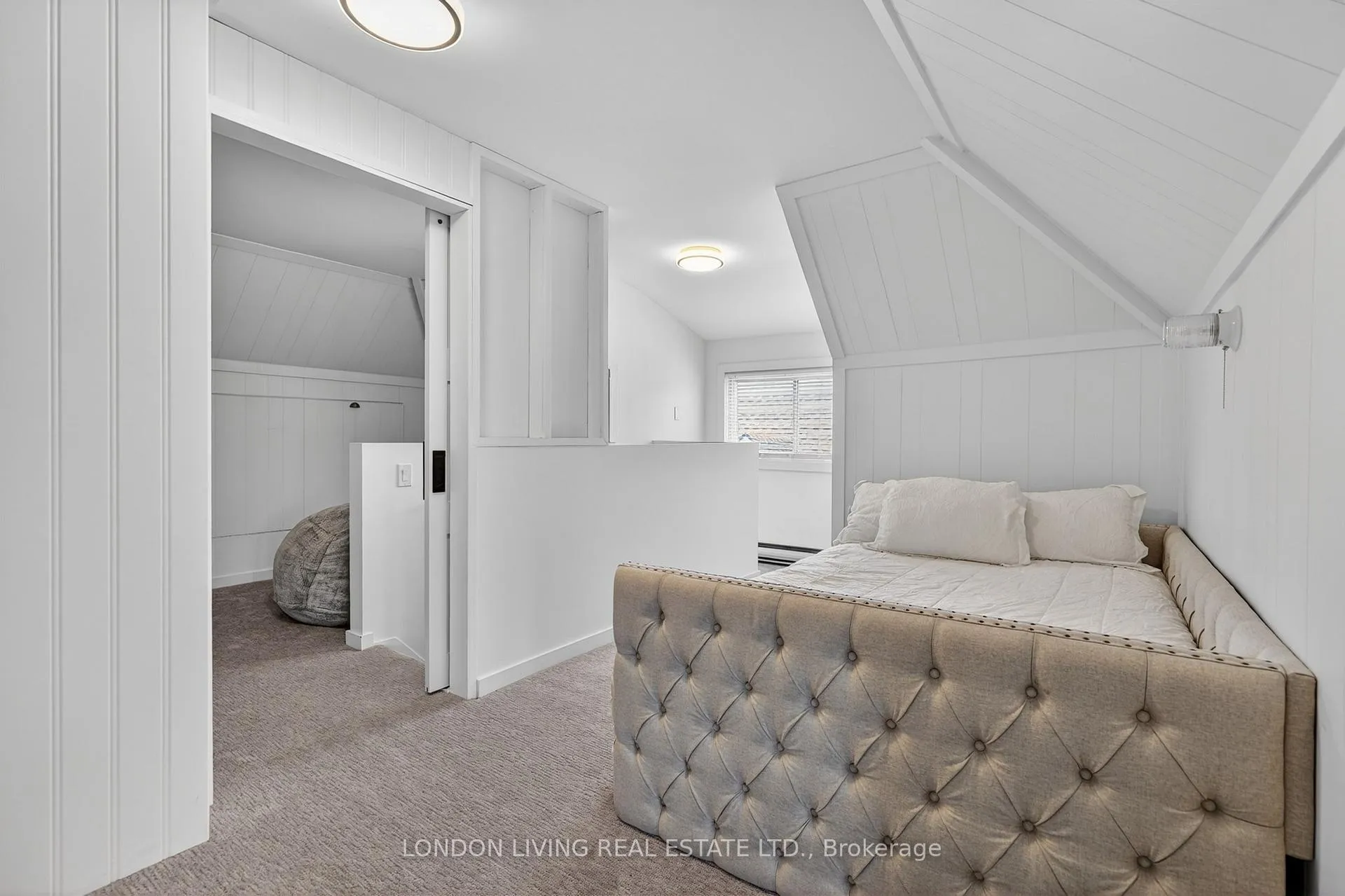 Photo 35 of 141 Bruce Street, London, South F — HOMEH