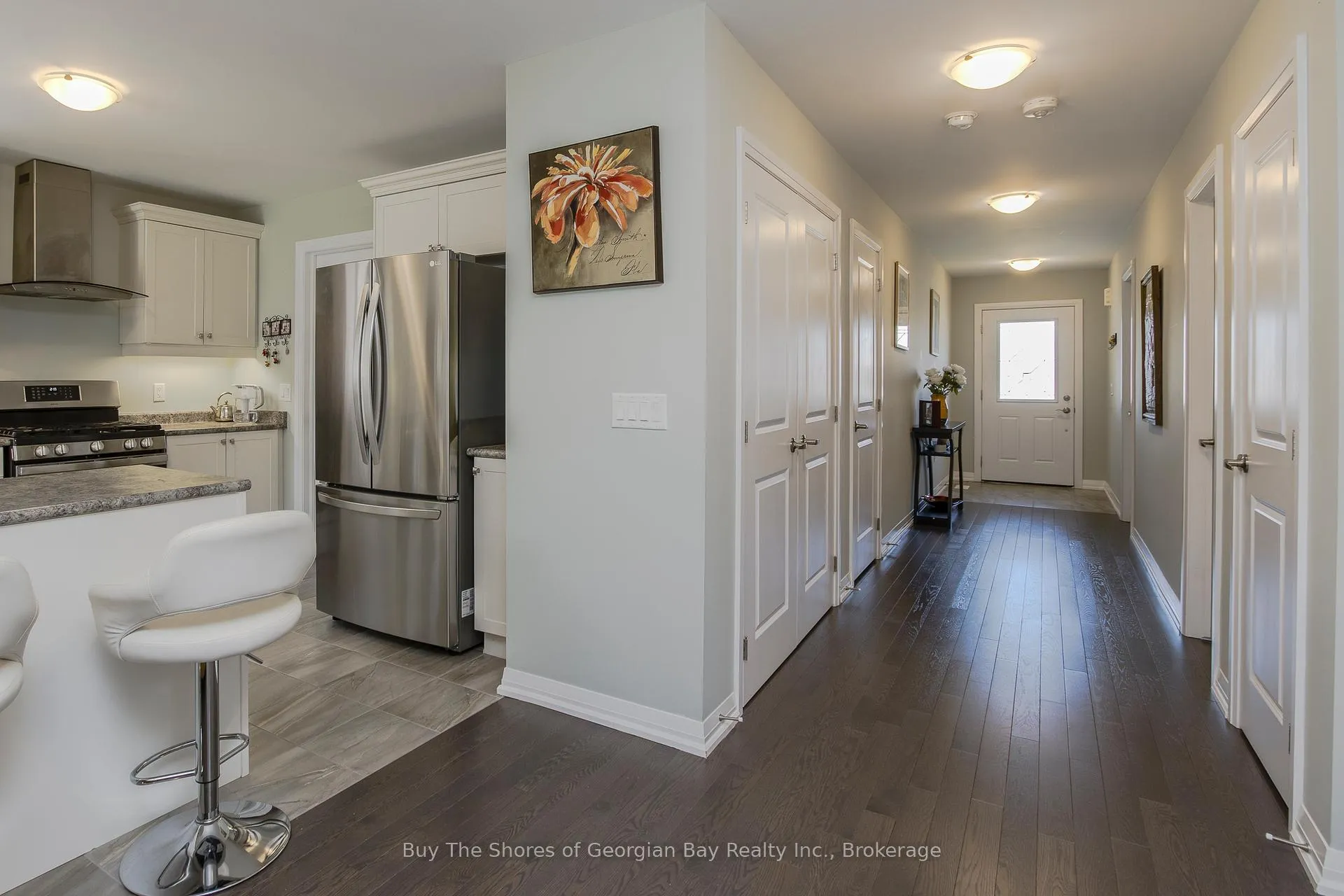 Photo 5 of 27 Beausoleil Drive, Penetanguishene — HOMEH