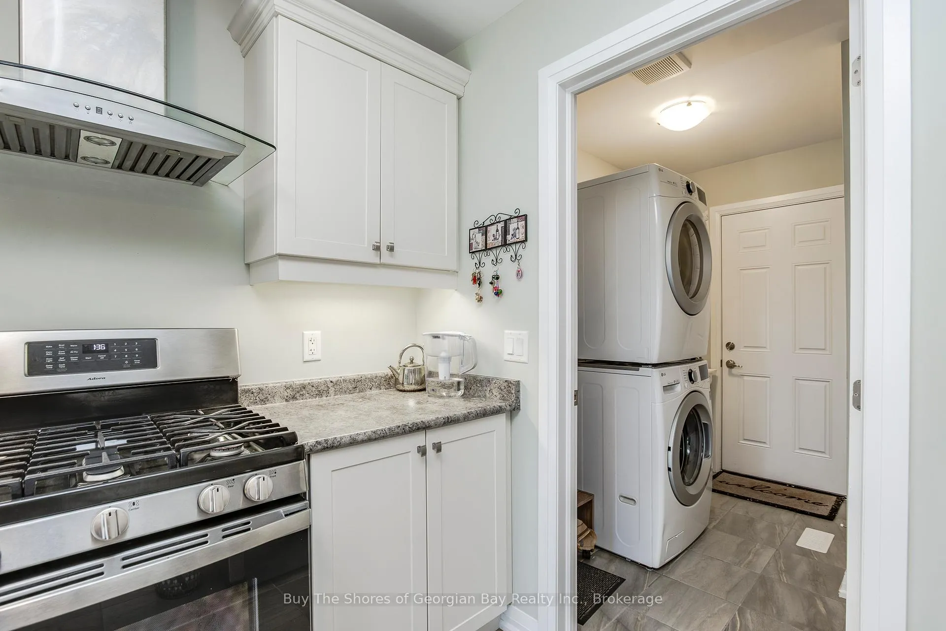 Photo 12 of 27 Beausoleil Drive, Penetanguishene — HOMEH