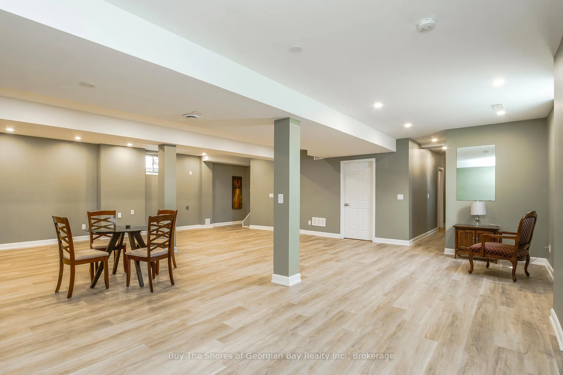 Photo 29 of 27 Beausoleil Drive, Penetanguishene — HOMEH