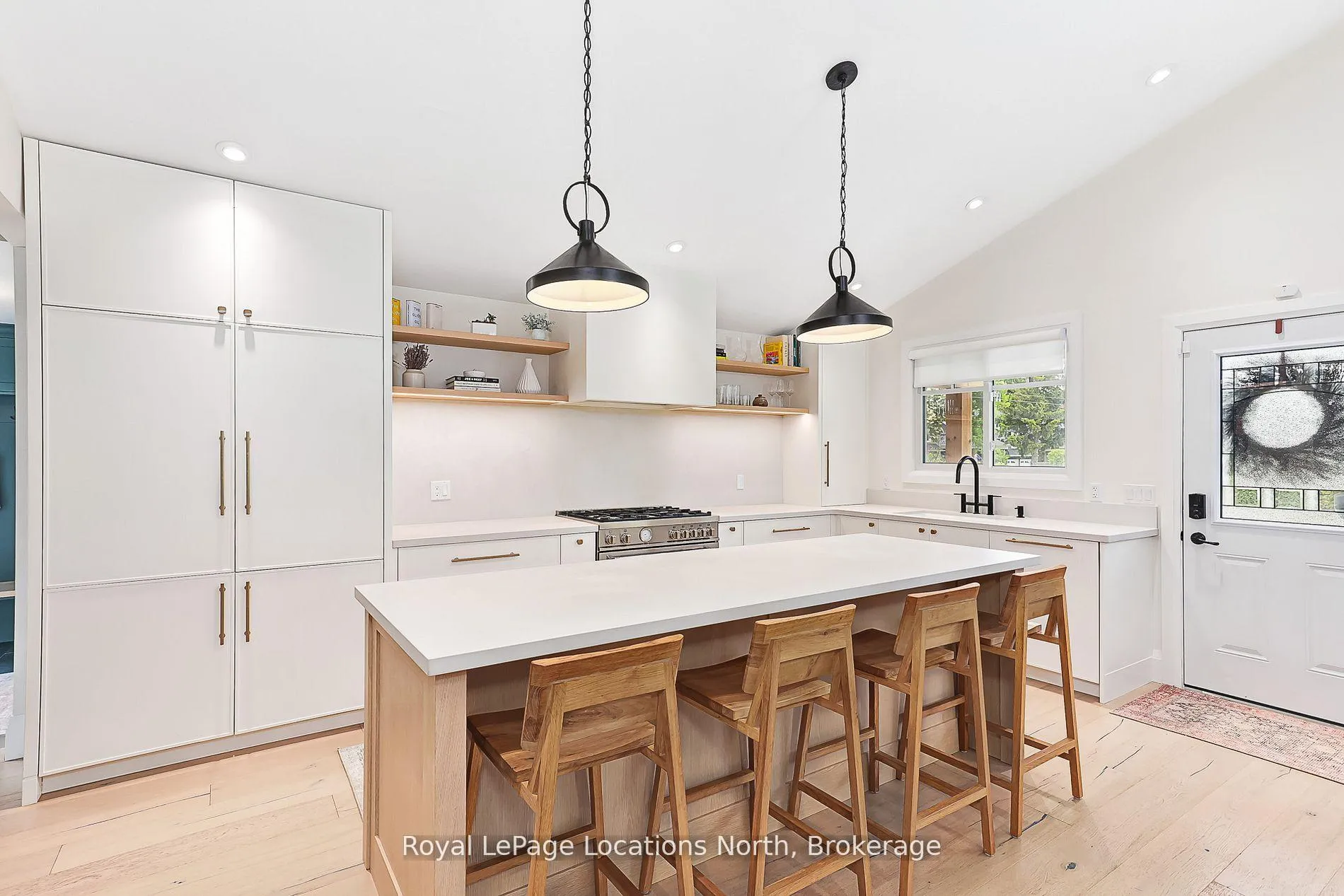 Photo 5 of 254 Third Street, Collingwood — HOMEH