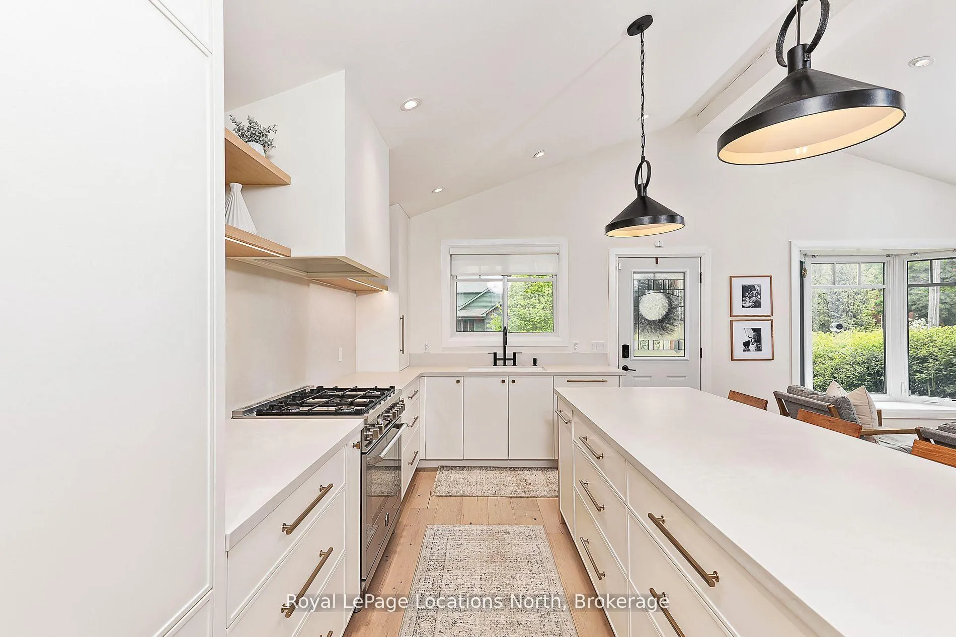 Photo 8 of 254 Third Street, Collingwood — HOMEH