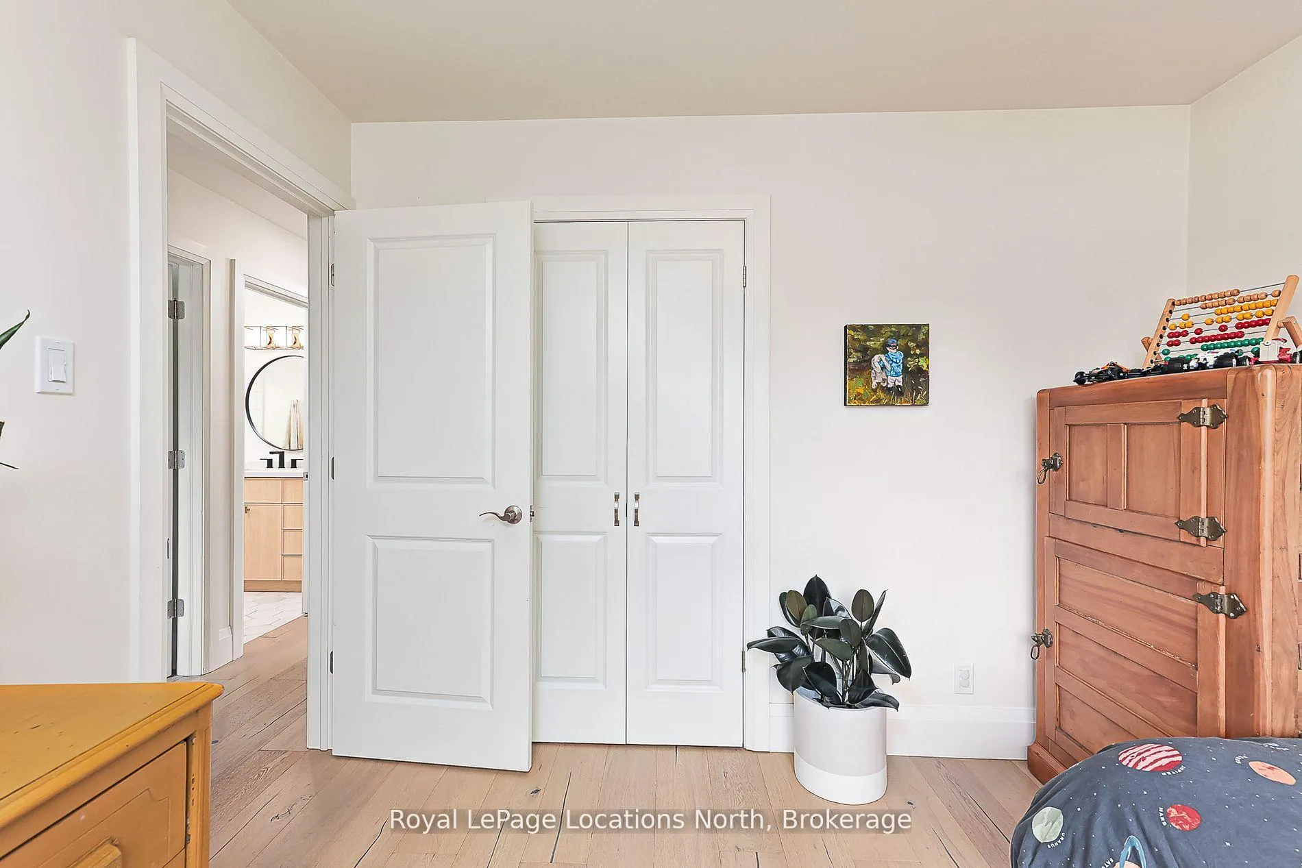 Photo 26 of 254 Third Street, Collingwood — HOMEH