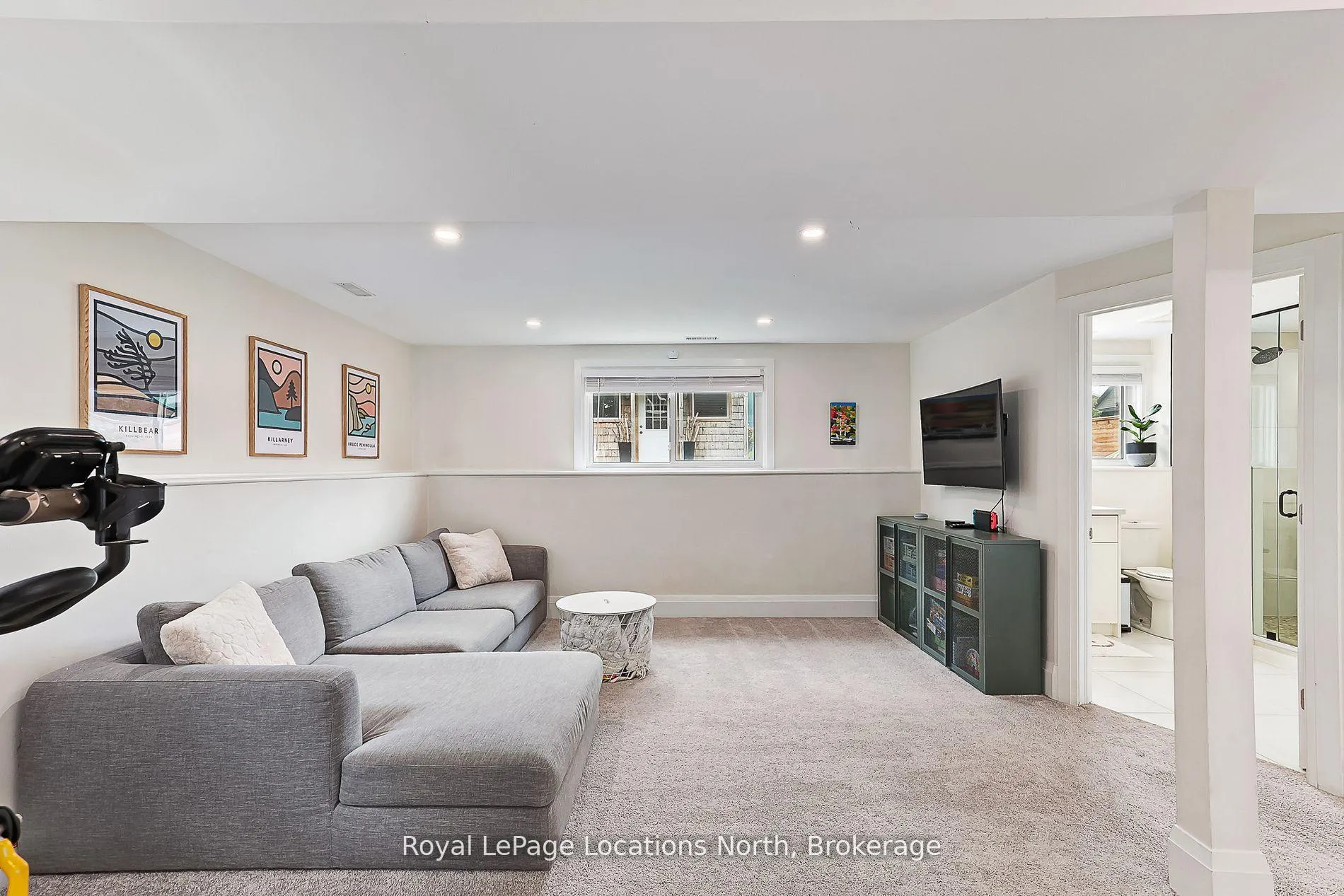 Photo 28 of 254 Third Street, Collingwood — HOMEH