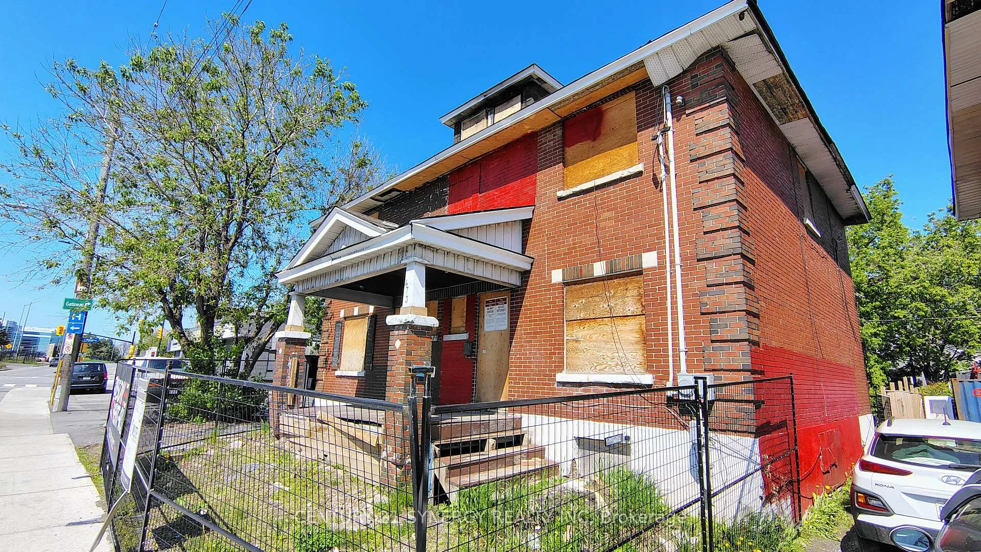 Photo 2 of 475 Catherine Street, Ottawa, Ottawa Centre — HOMEH