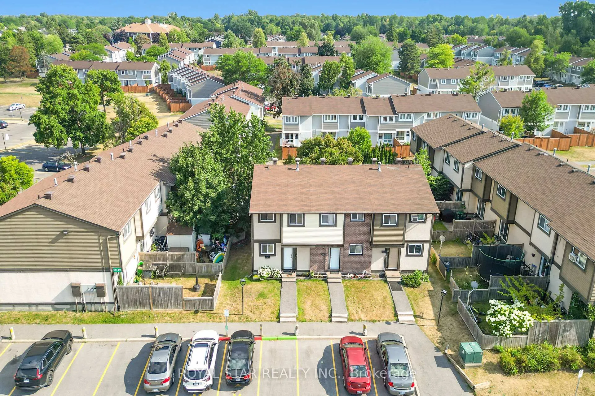 Photo 4 of 2761 Pimlico Crescent, Ottawa, Emerald Woods/Sawmill Creek — HOMEH