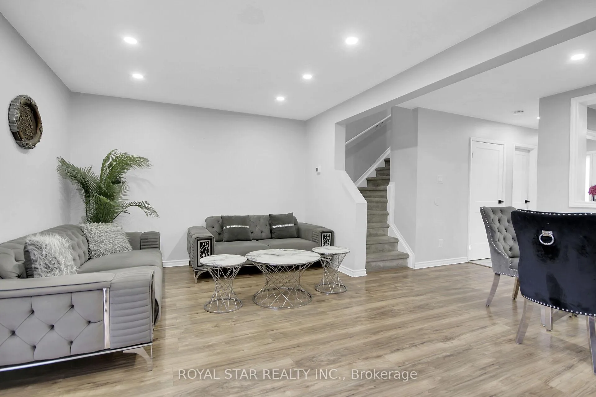 Photo 7 of 2761 Pimlico Crescent, Ottawa, Emerald Woods/Sawmill Creek — HOMEH