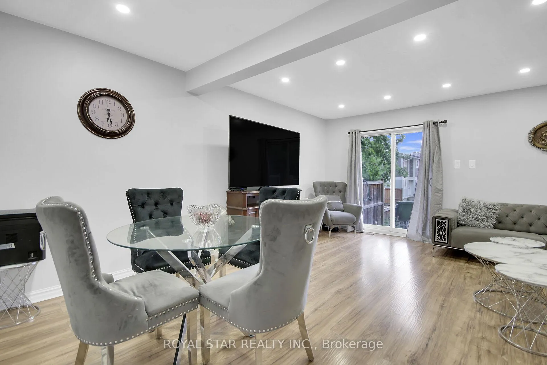 Photo 13 of 2761 Pimlico Crescent, Ottawa, Emerald Woods/Sawmill Creek — HOMEH